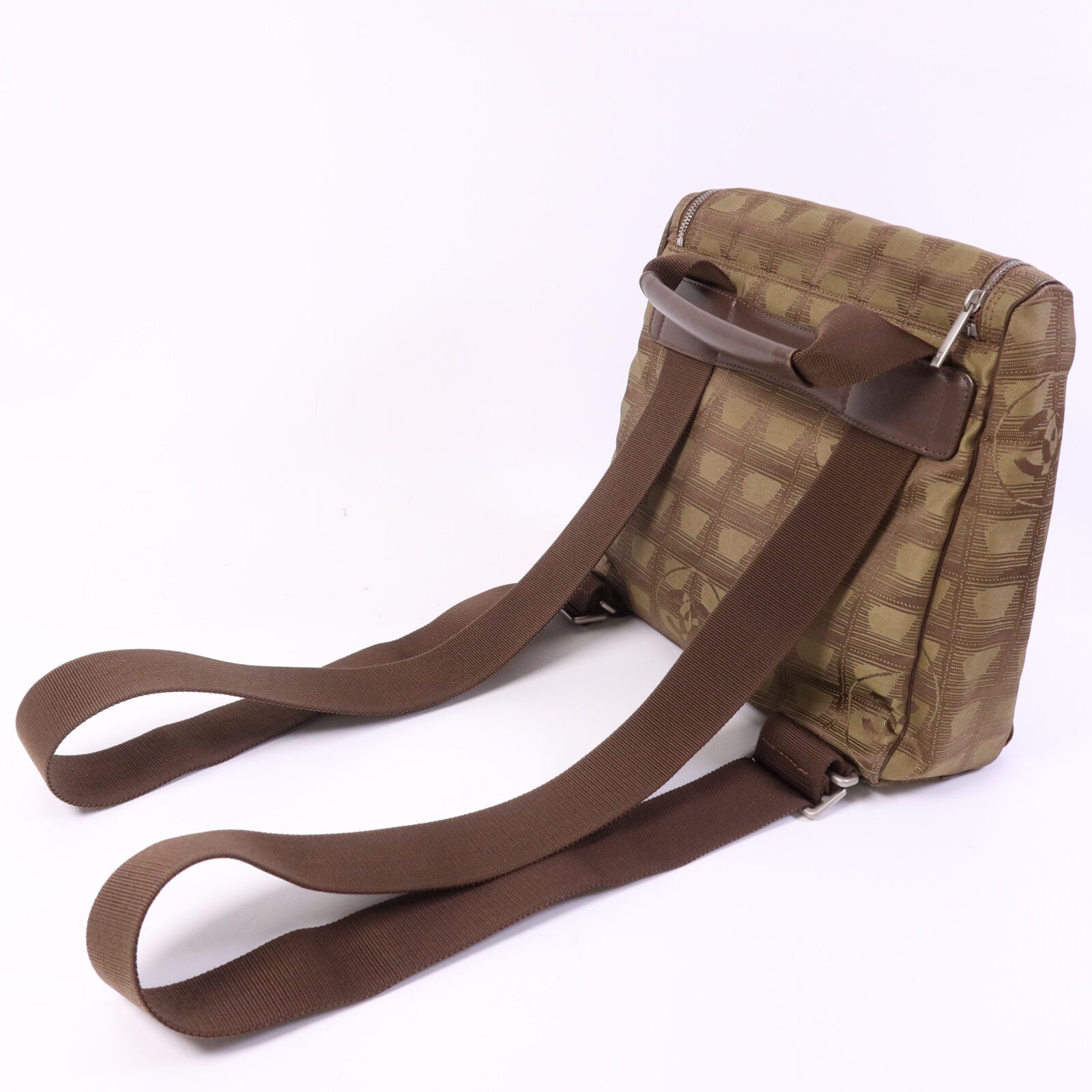 CHANEL 尼龍New Travel Line Backpack銀扣背包