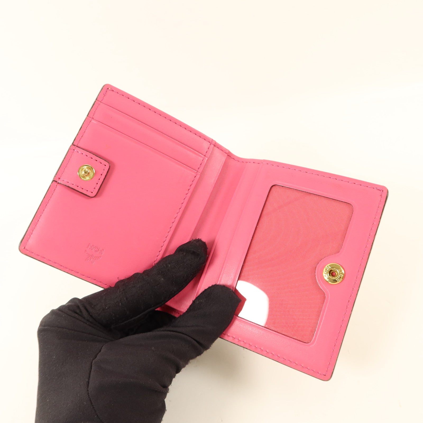 MCM 牛皮皮革Bifold Wallet金扣錢包