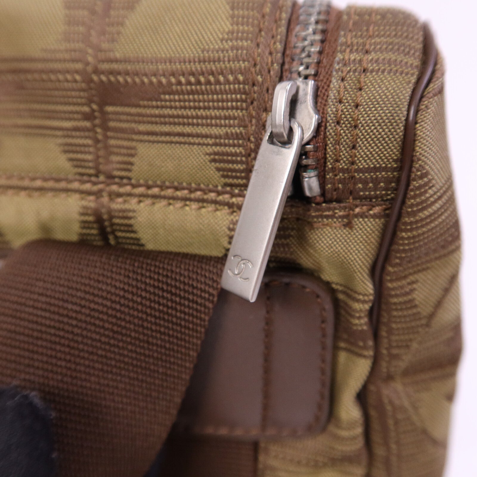 CHANEL 尼龍New Travel Line Backpack銀扣背包