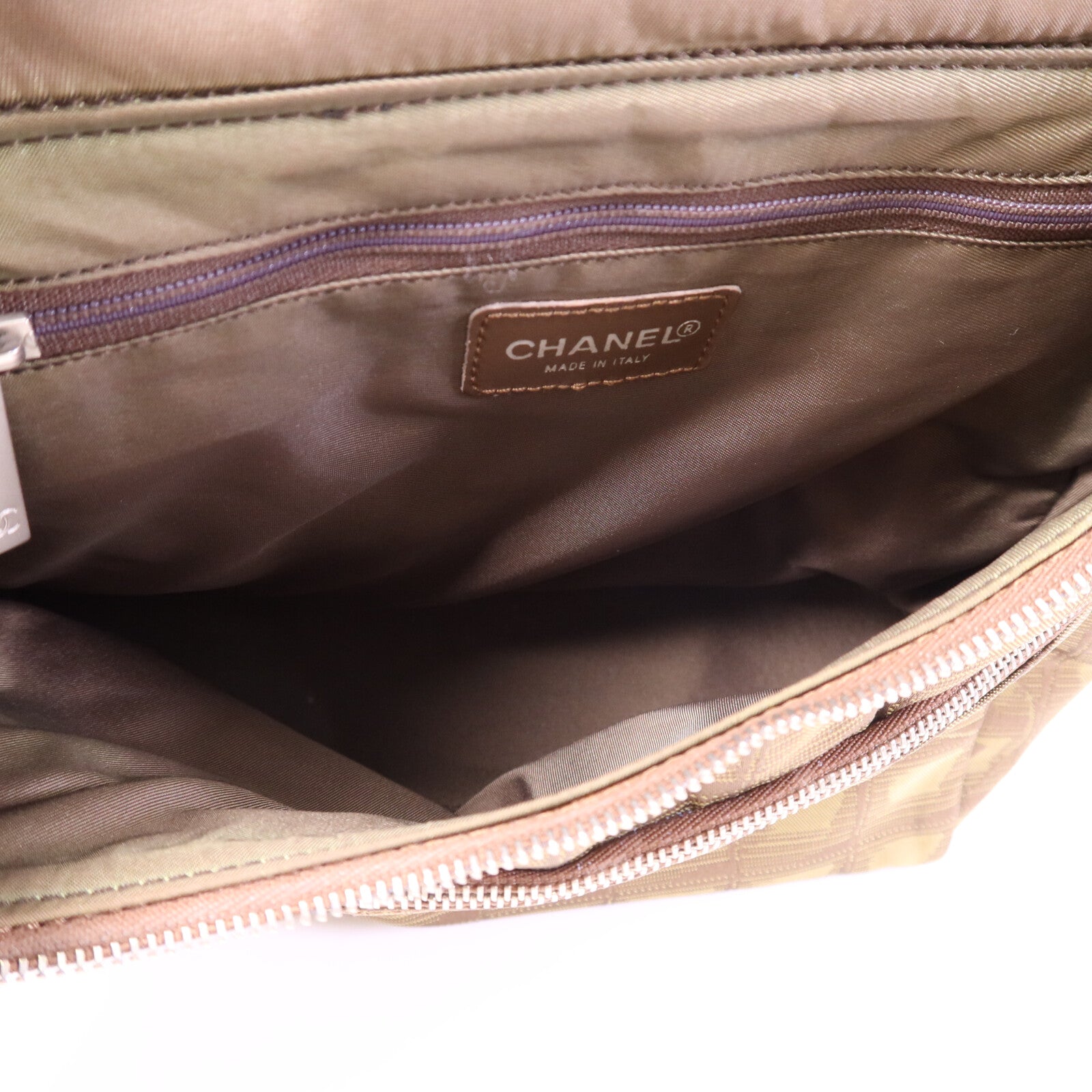 CHANEL 尼龍New Travel Line Backpack銀扣背包