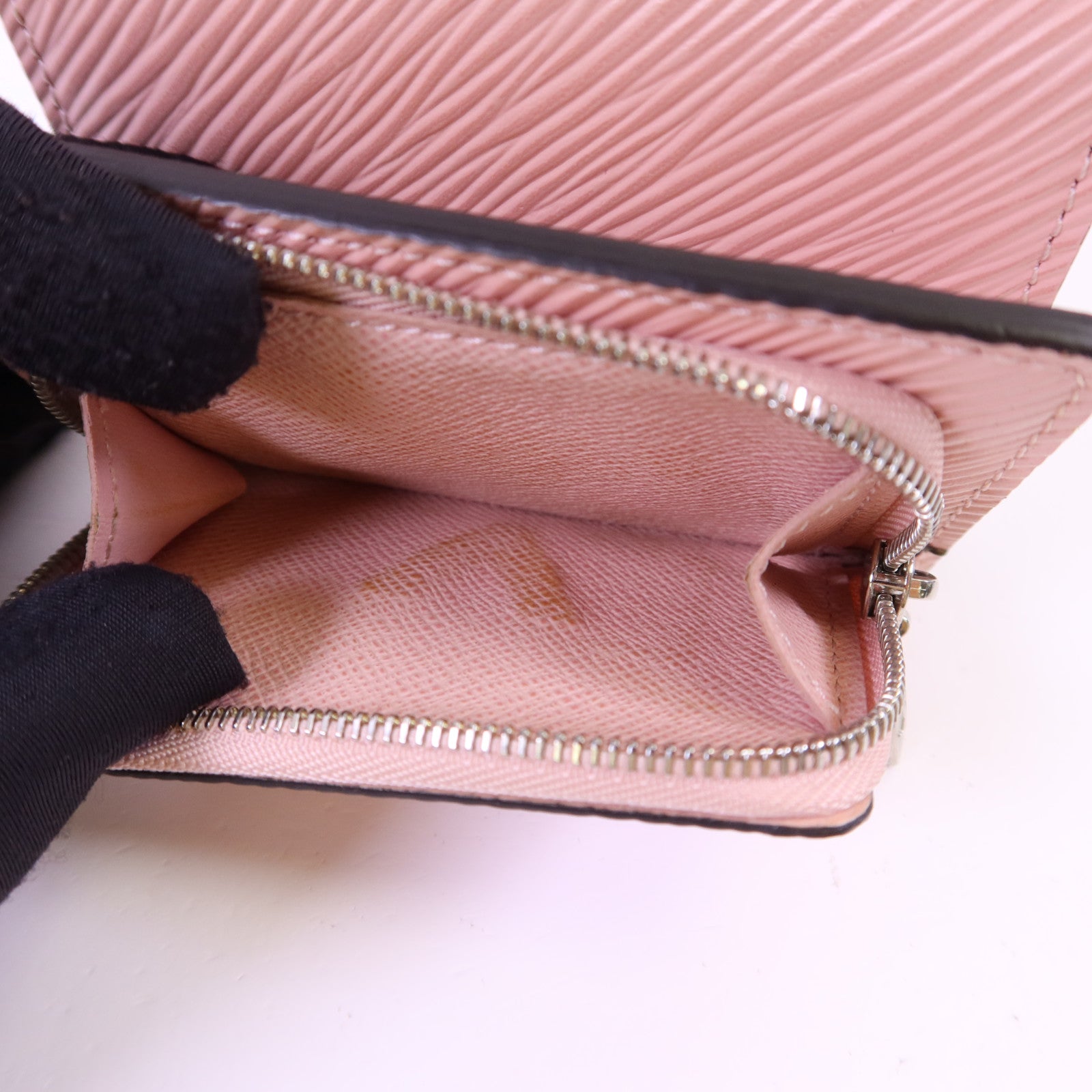 LOUIS VUITTON 【激減優惠】Epi Twist Compact XS Wallet銀扣錢包