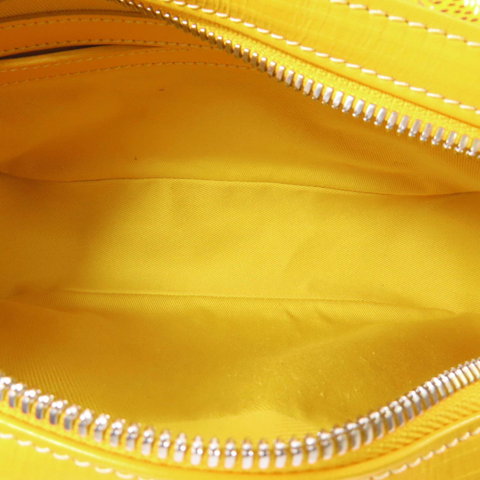 GOYARD【激減優惠】 塗層帆布Cap Vert PM銀扣肩背袋黃色