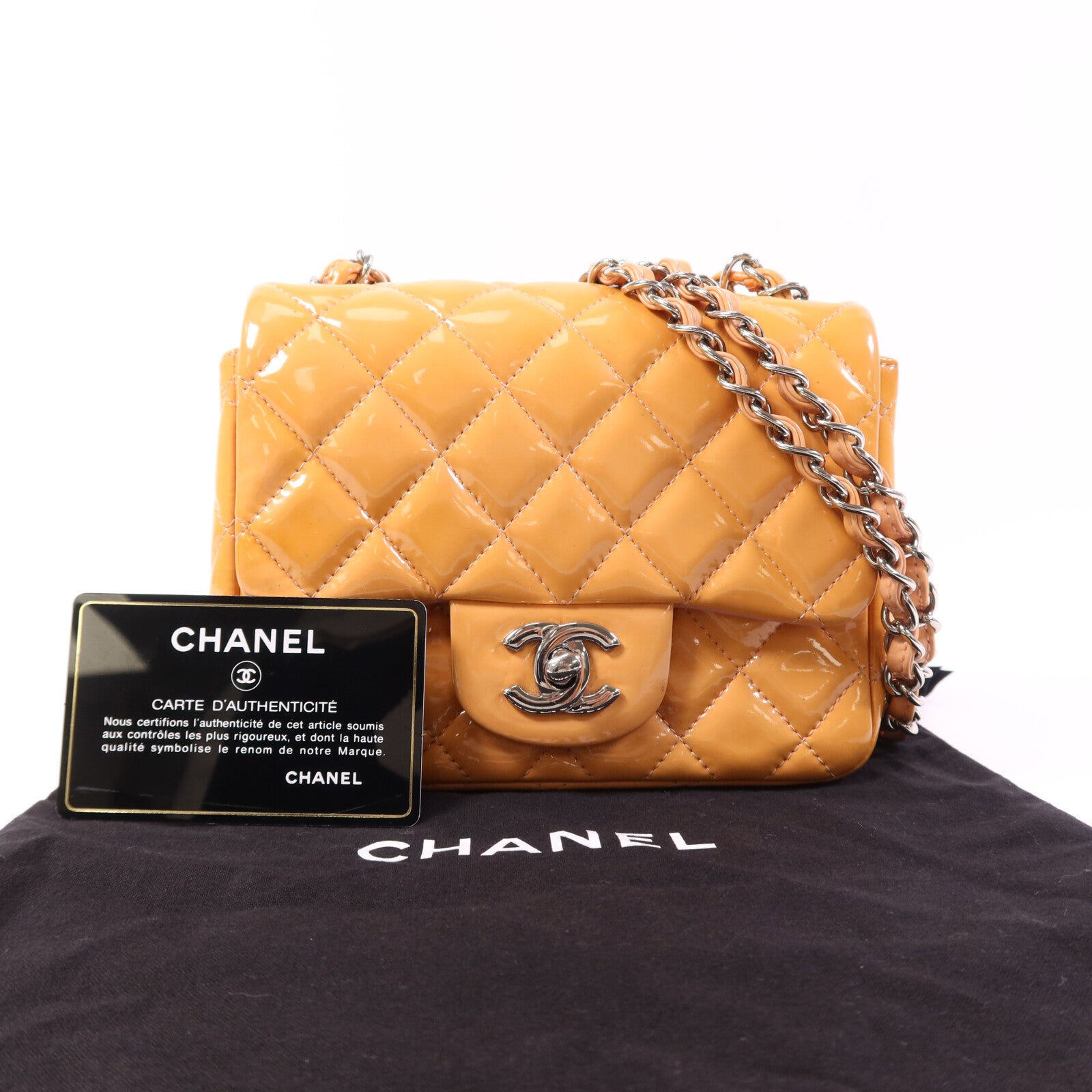 CHANEL 漆皮皮革Mini Classic 17銀扣鏈帶肩背袋