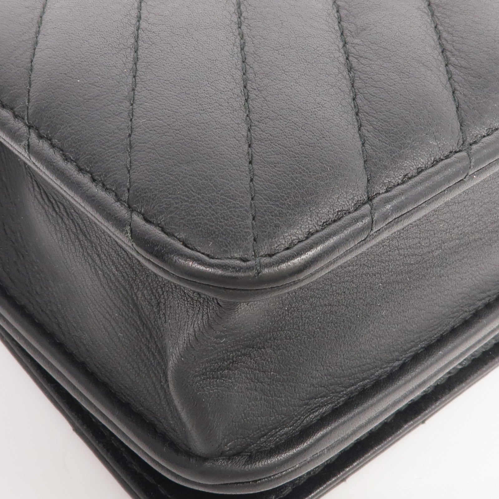 CHANEL 羊皮皮革WOC Wallet On Chain銀扣鏈帶肩背袋