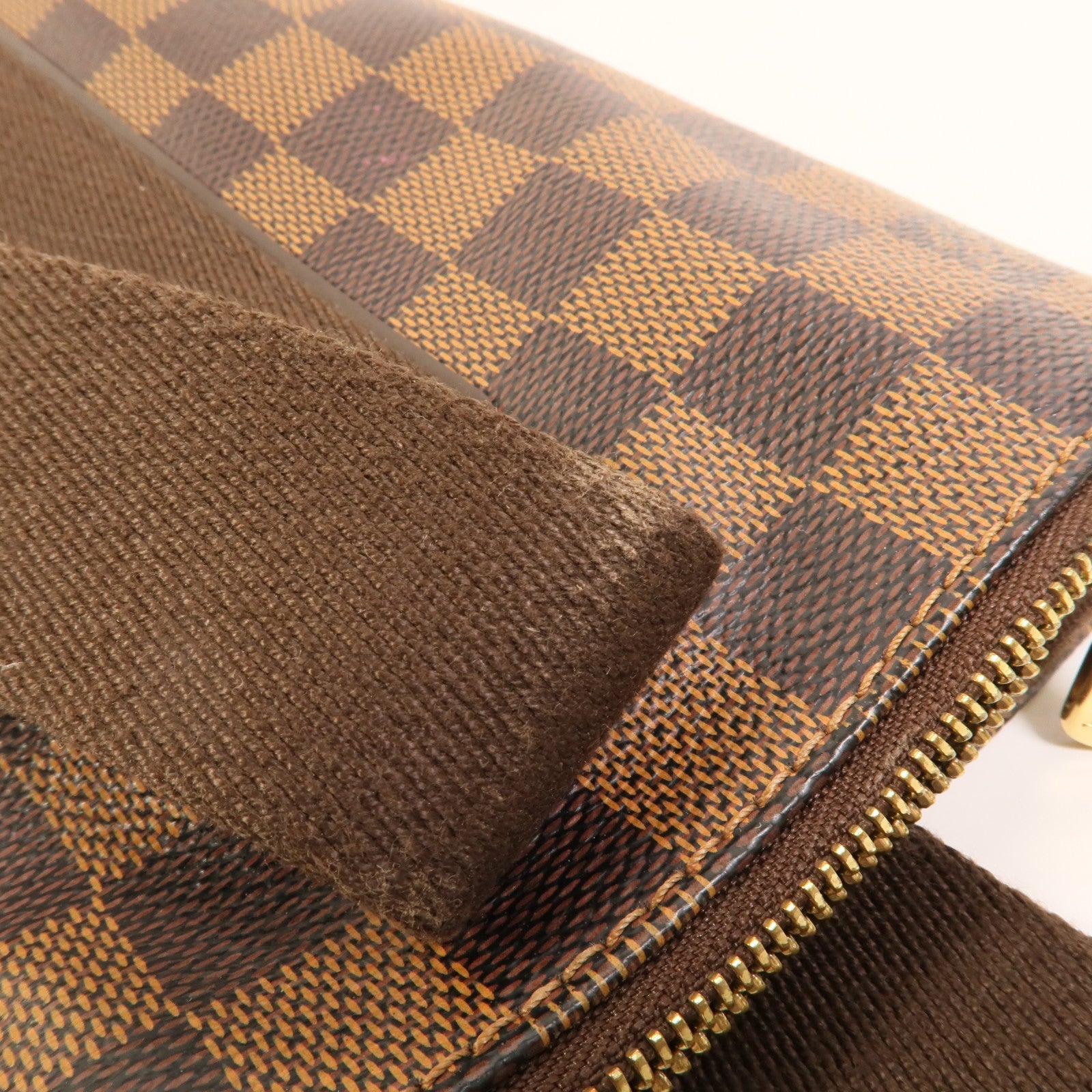 LOUIS VUITTON Damier Beaubourg金扣肩背袋棕色