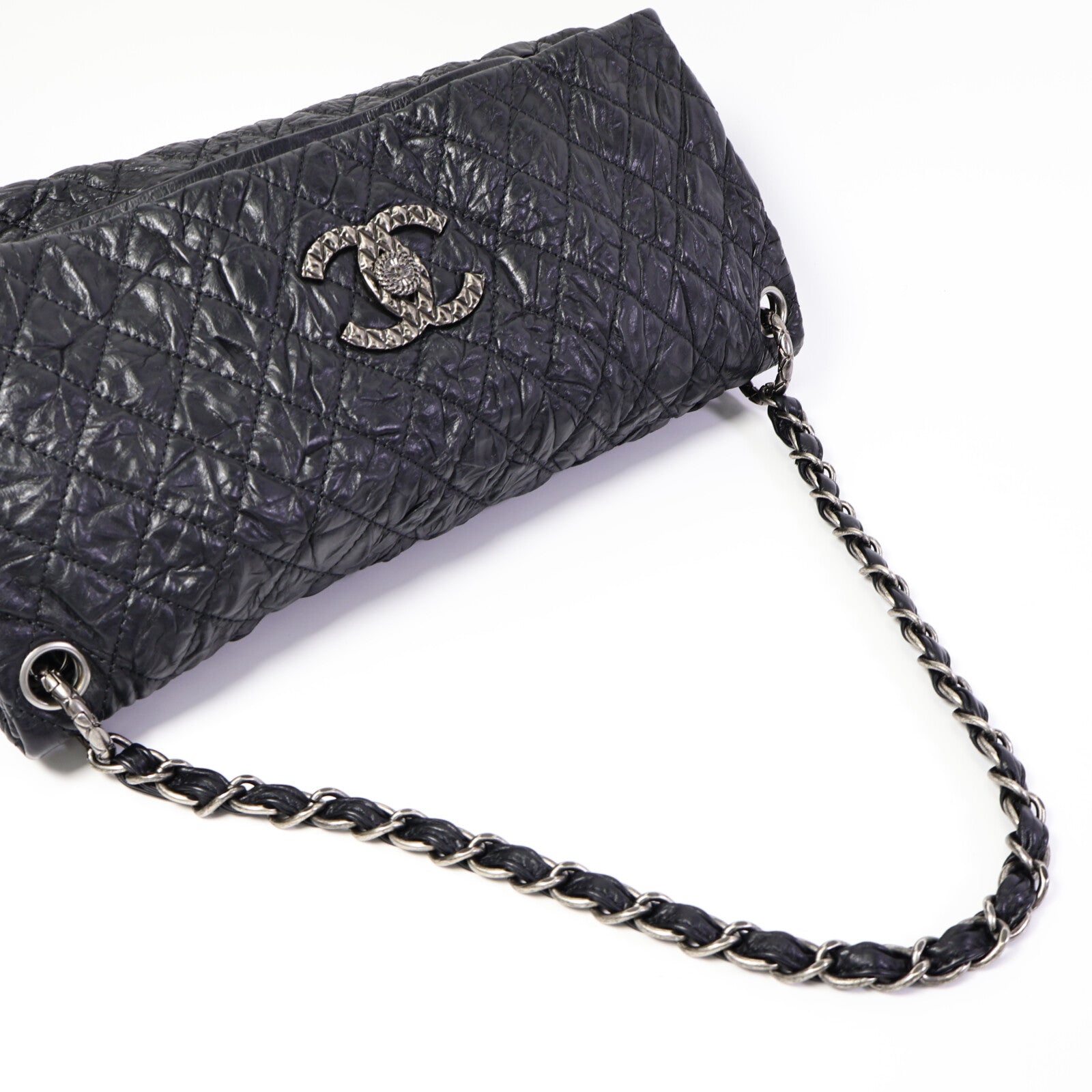 CHANEL 牛皮皮革Quilted Crinkled Calfskin Fold-Over Bag鏈帶肩背袋