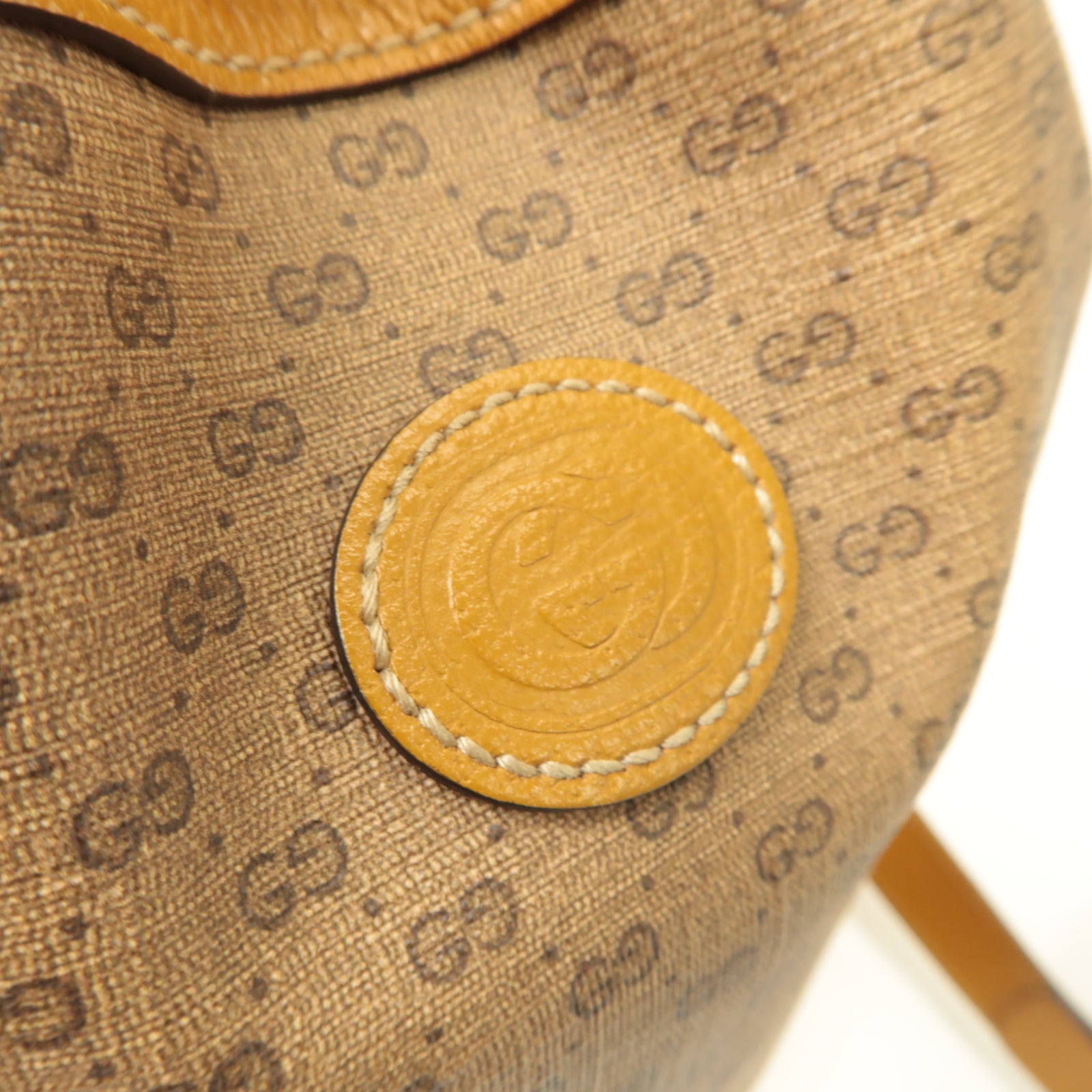 GUCCI 【激減優惠】塗層帆布Disney x Gucci Mickey Mouse Shoulder Bag金扣肩背袋棕色