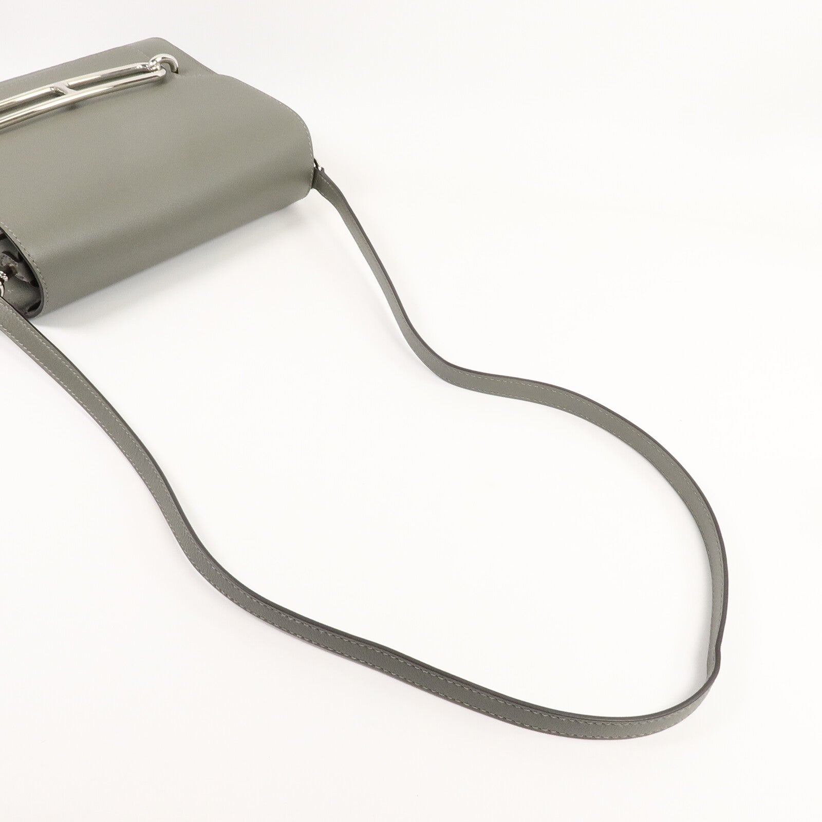 HERMES Evercolor皮革Roulis 23肩背袋Gris Meyer