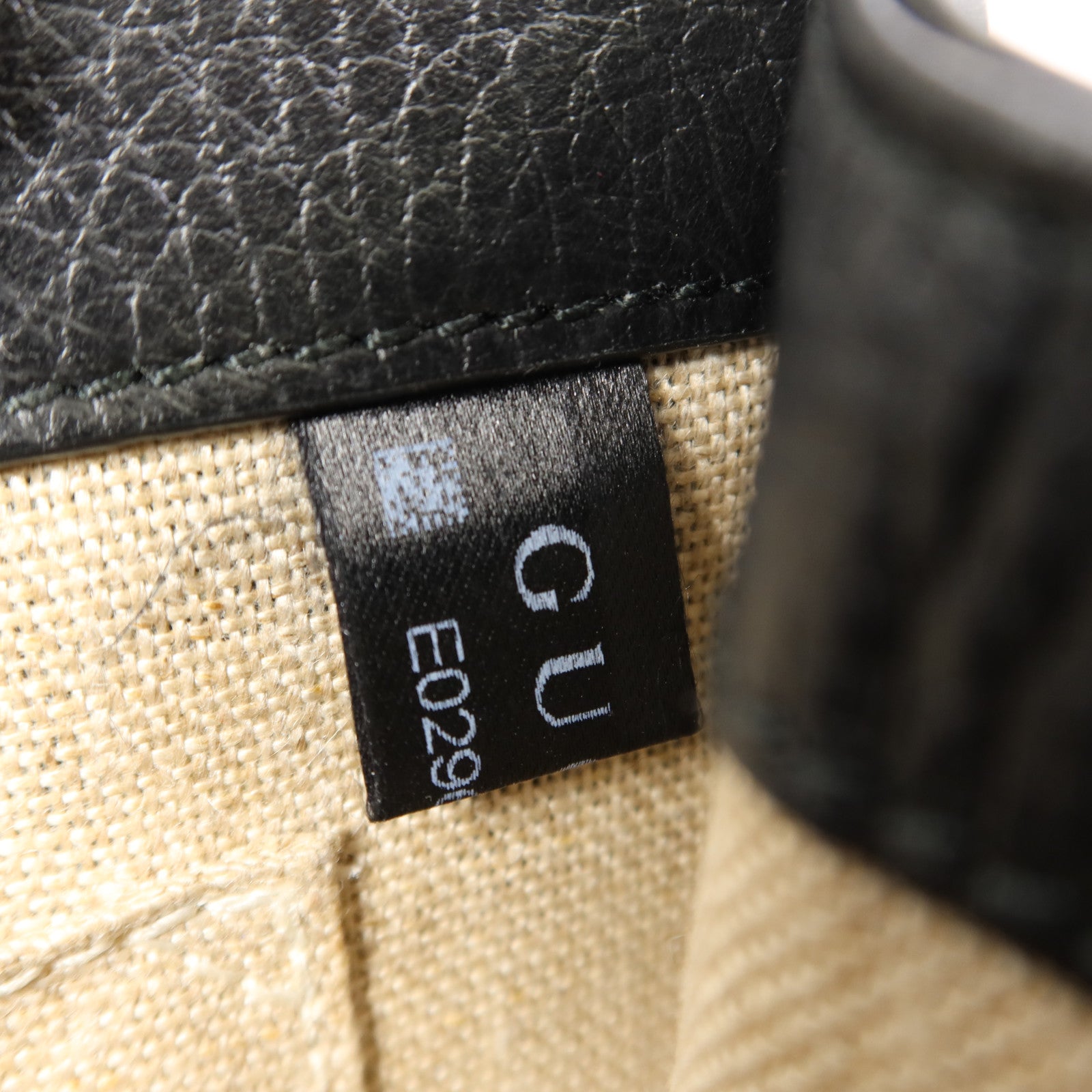 GUCCI 牛皮皮革Interlock金扣肩背袋