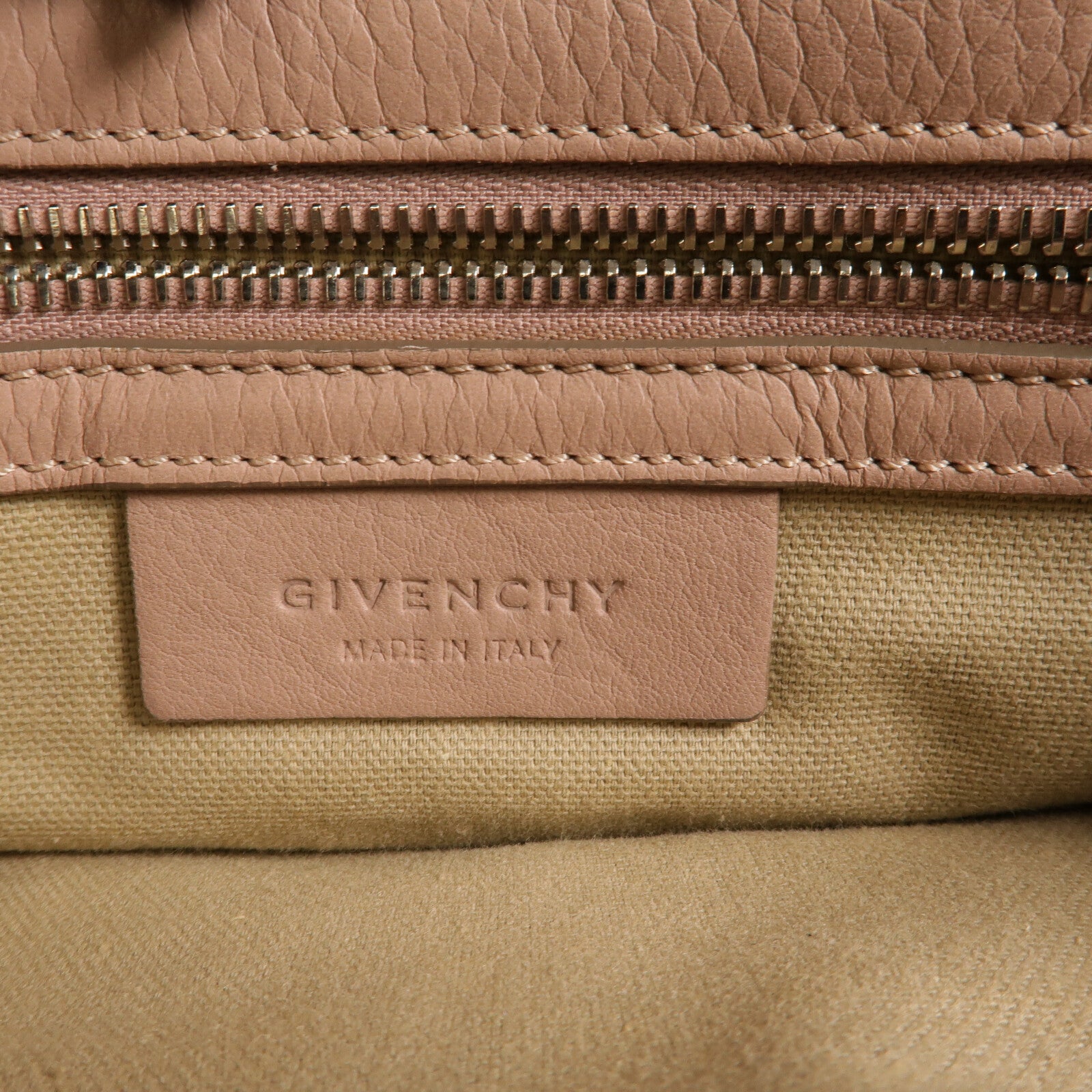 GIVENCHY 牛皮皮革Pandora Pure Bag手挽肩背兩用袋