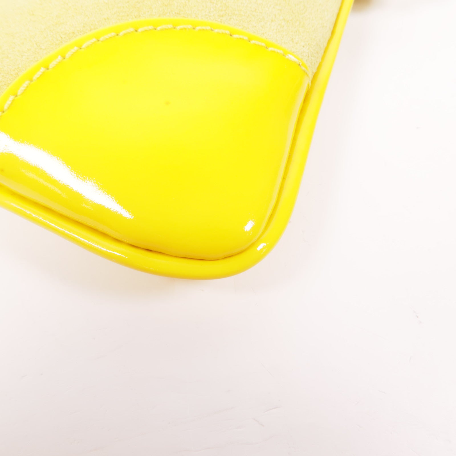 CHANEL 麂皮皮革Clutch Bag金扣手拿包