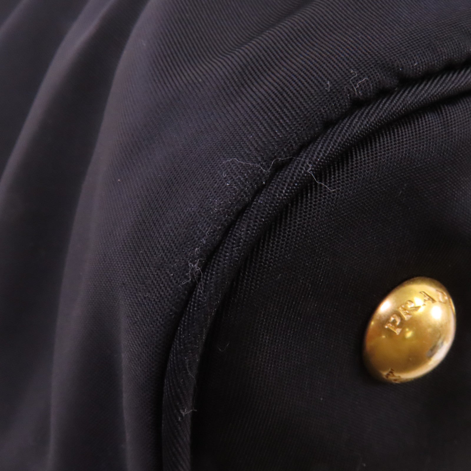 PRADA 尼龍2Way Shoulder金扣手挽肩背兩用袋