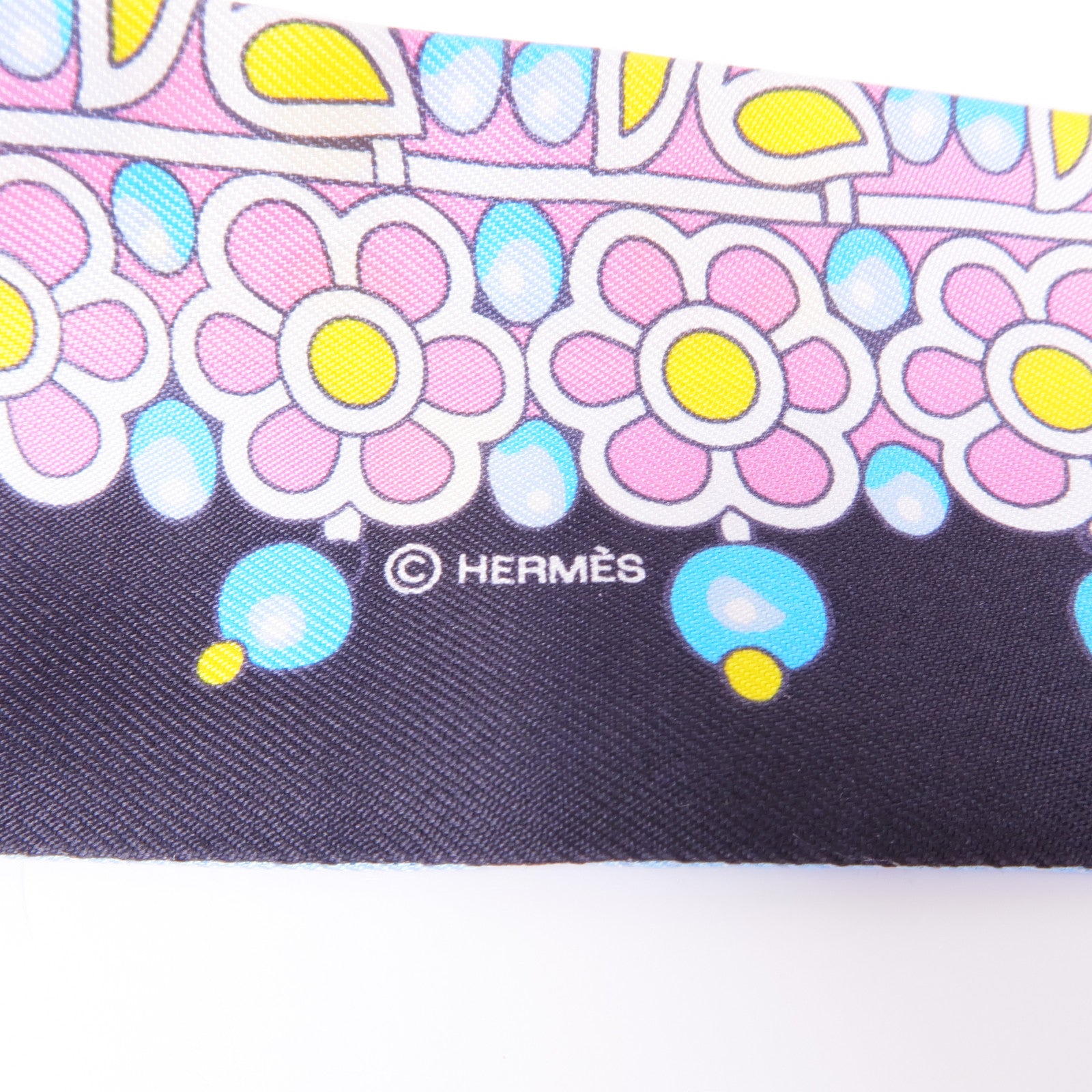 HERMES 絲質Twilly絲巾