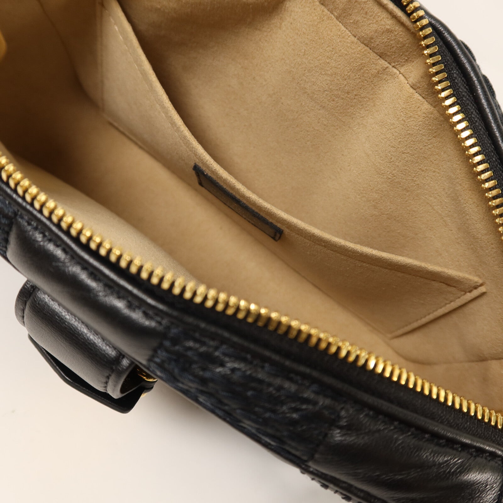 LOUIS VUITTON 羊皮皮革Troca PM金扣鏈帶手挽肩背兩用袋