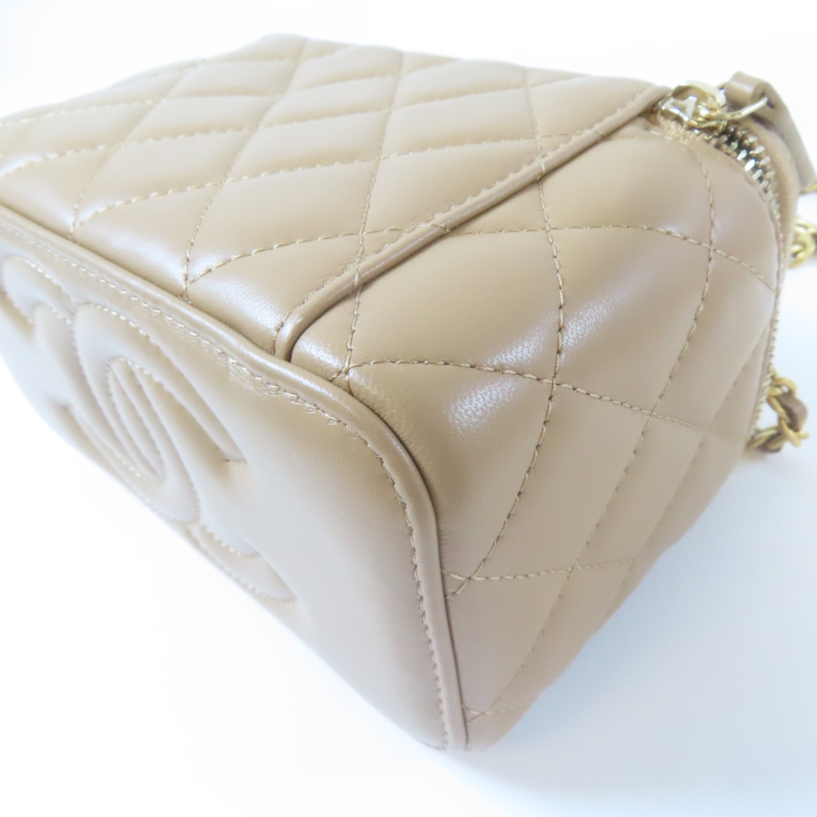 CHANEL 菱格羊皮皮革Gold Ball Small Vanity Case金扣鏈帶肩背袋褐色