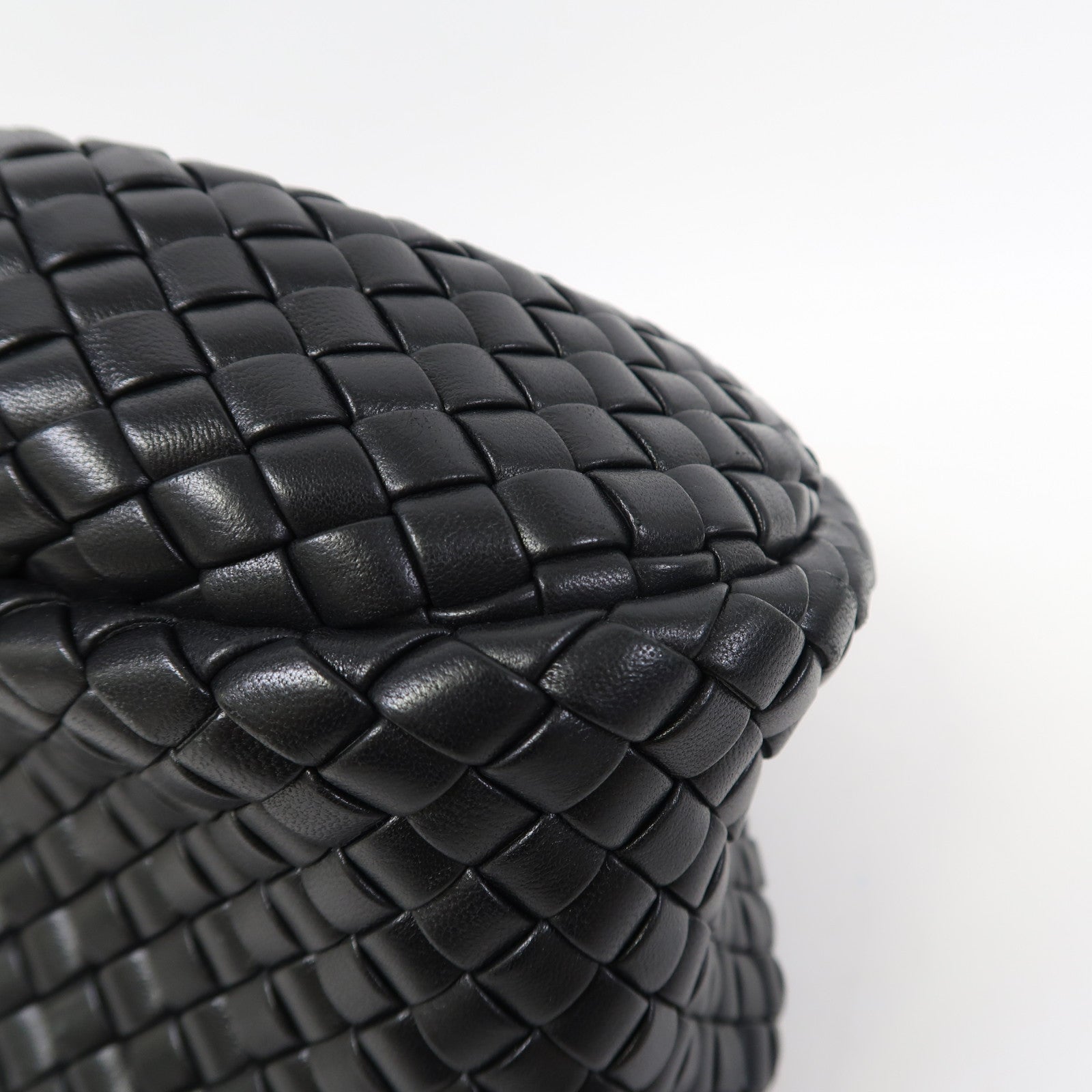 BOTTEGA VENETA 織紋牛皮皮革Hand Bag金扣手挽袋黑色