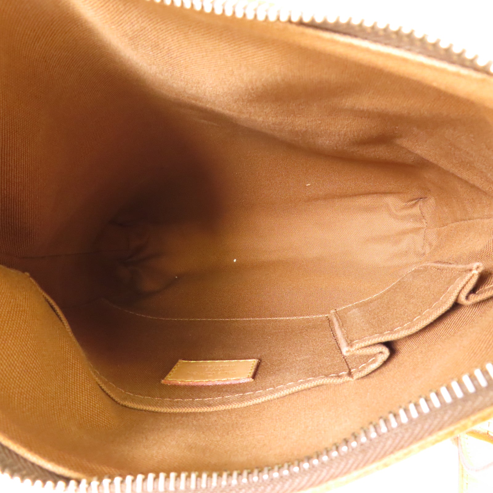 LOUIS VUITTON Monogram Odeon PM金扣肩背袋