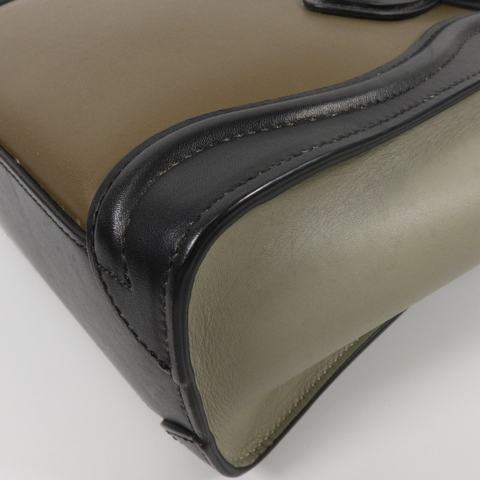 CELINE 牛皮皮革Nano Luggage手挽肩背兩用袋