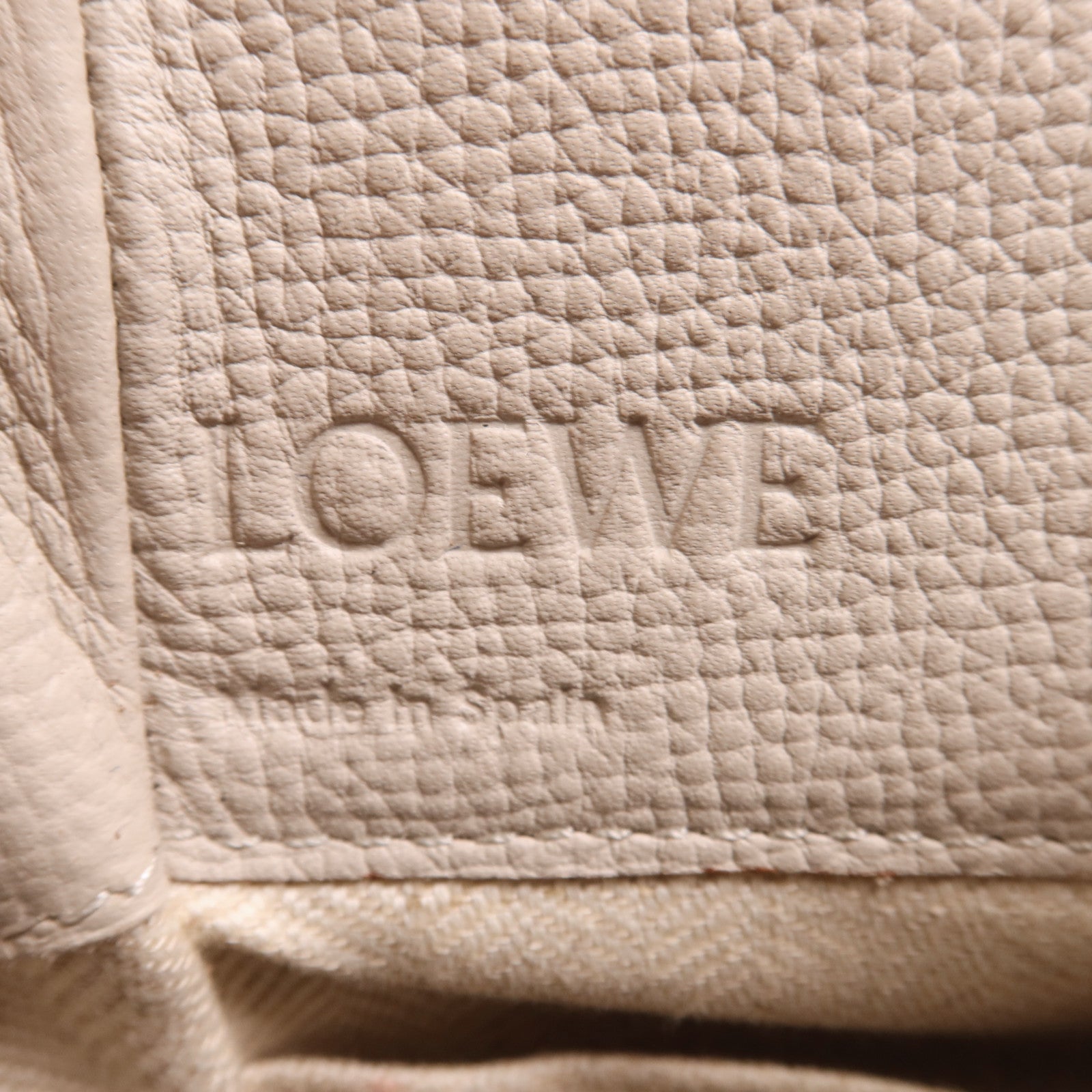 LOEWE 牛皮皮革Mini Hammock金扣手挽肩背兩用袋