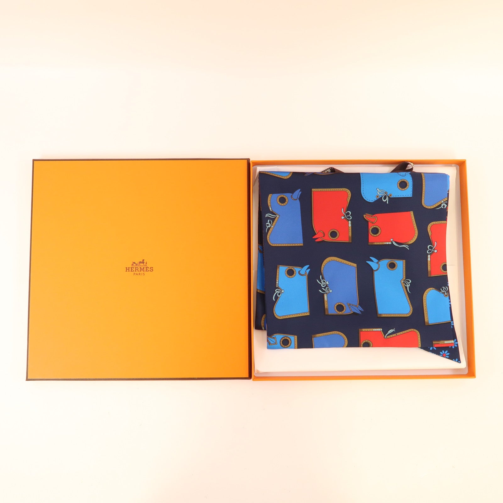 HERMES Maxi Twilly Silk Navy/Blue/Red