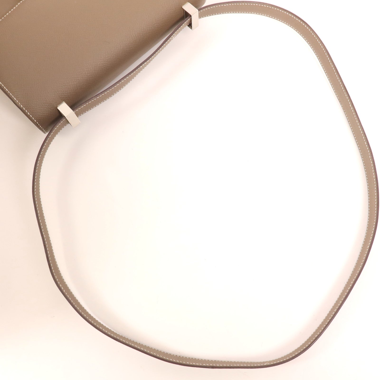HERMES Epsom皮革Constance 24銀扣肩背袋Etoupe