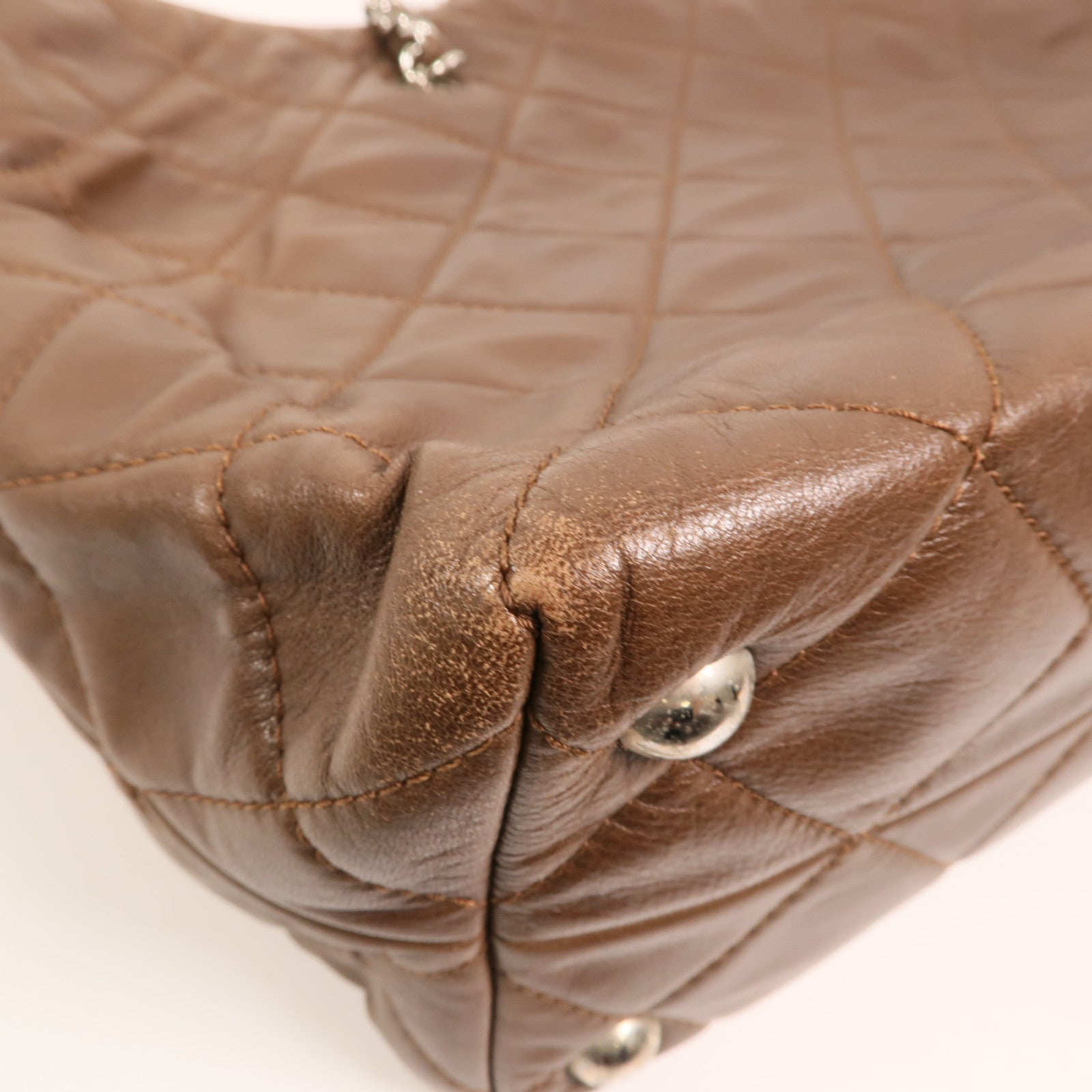 CHANEL 牛皮皮革Matelasse Chain Large銀扣鏈帶手挽袋