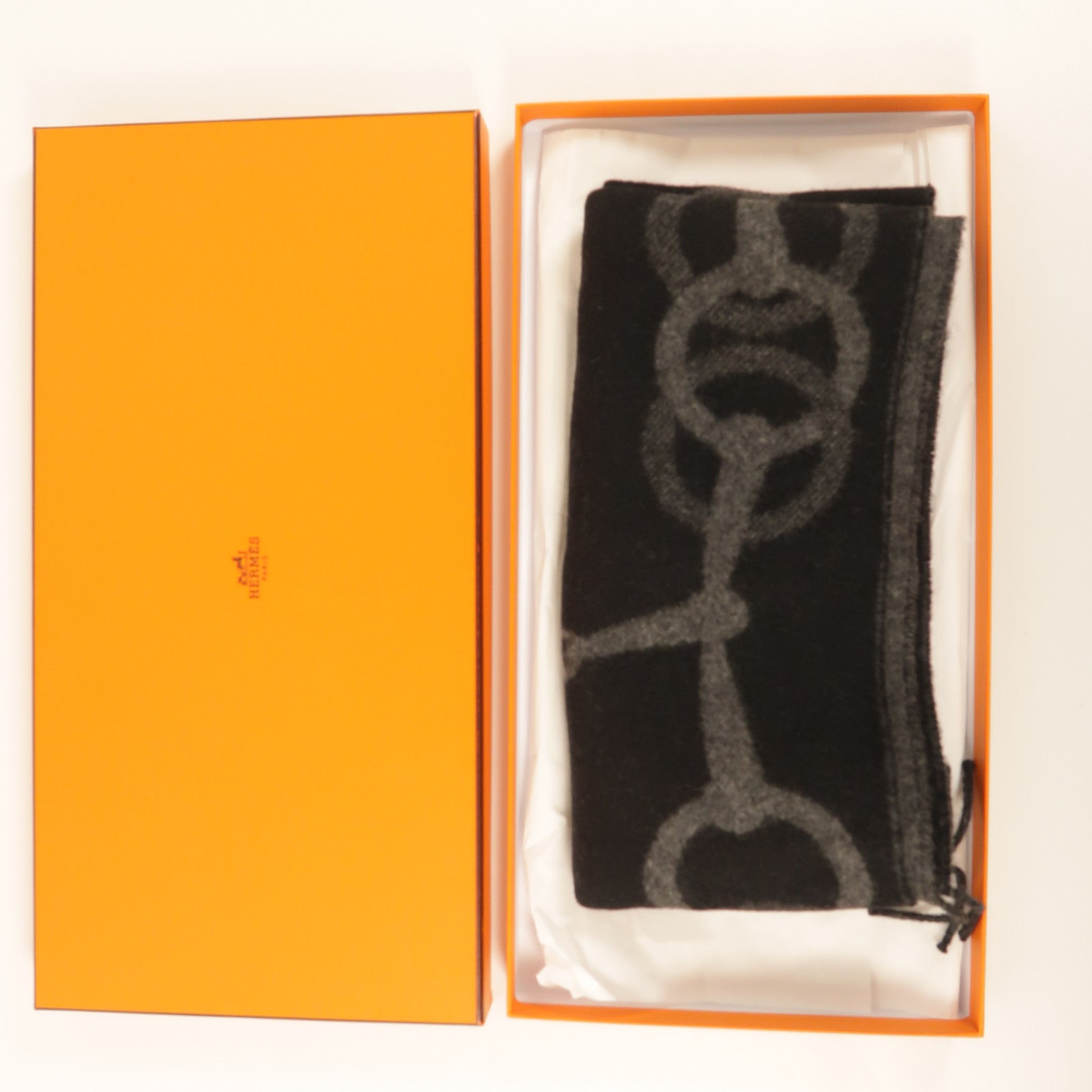 HERMES 羊絨Muffler圍巾