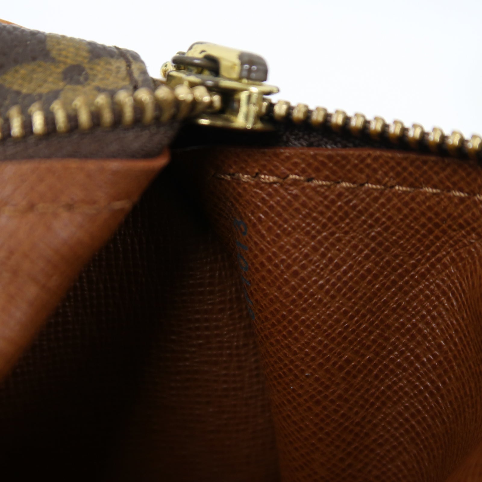 LOUIS VUITTON Monogram Papillon GM Shoulder Bag金扣肩背袋啡色