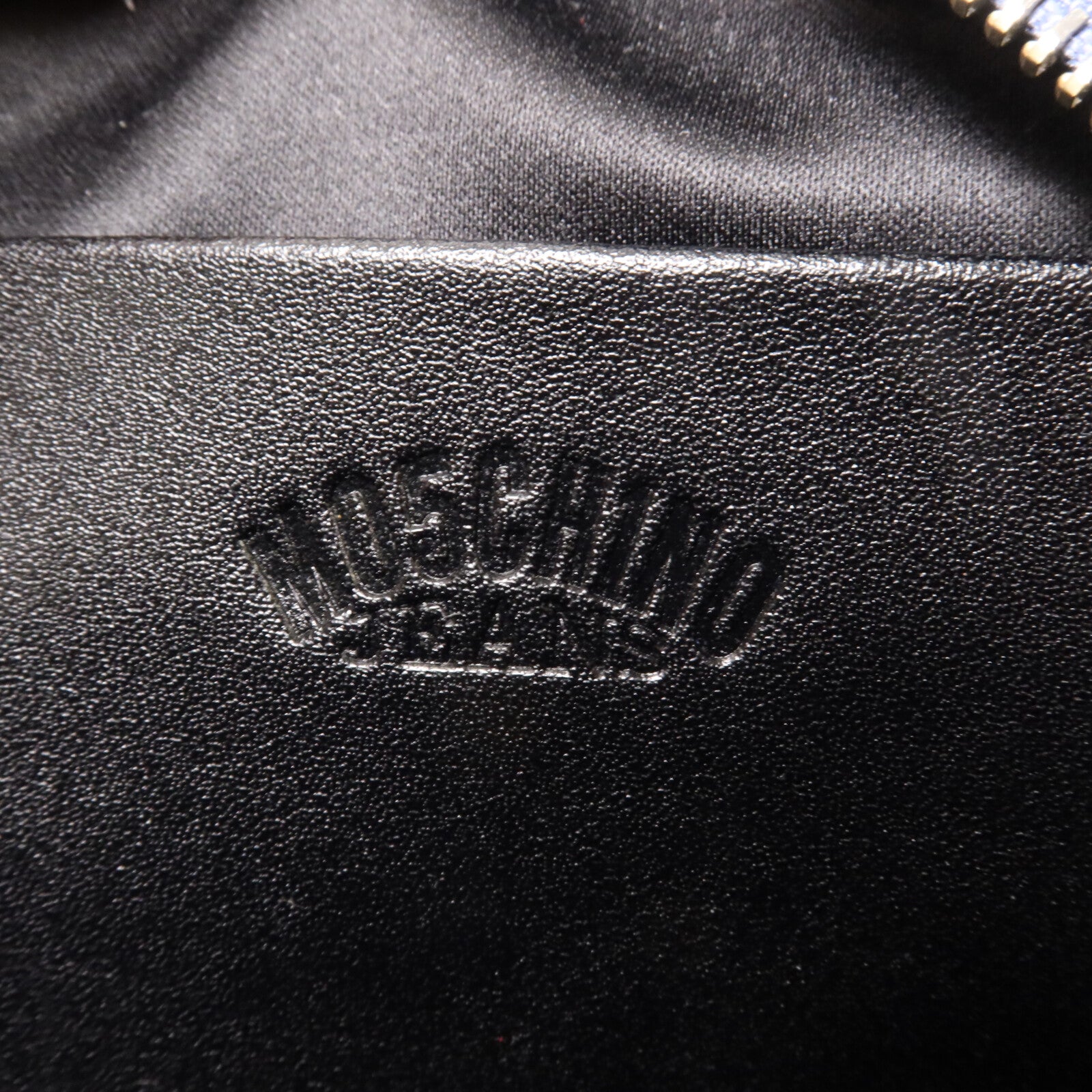 MOSCHINO 牛仔布Chain Shoulder鏈帶肩背袋
