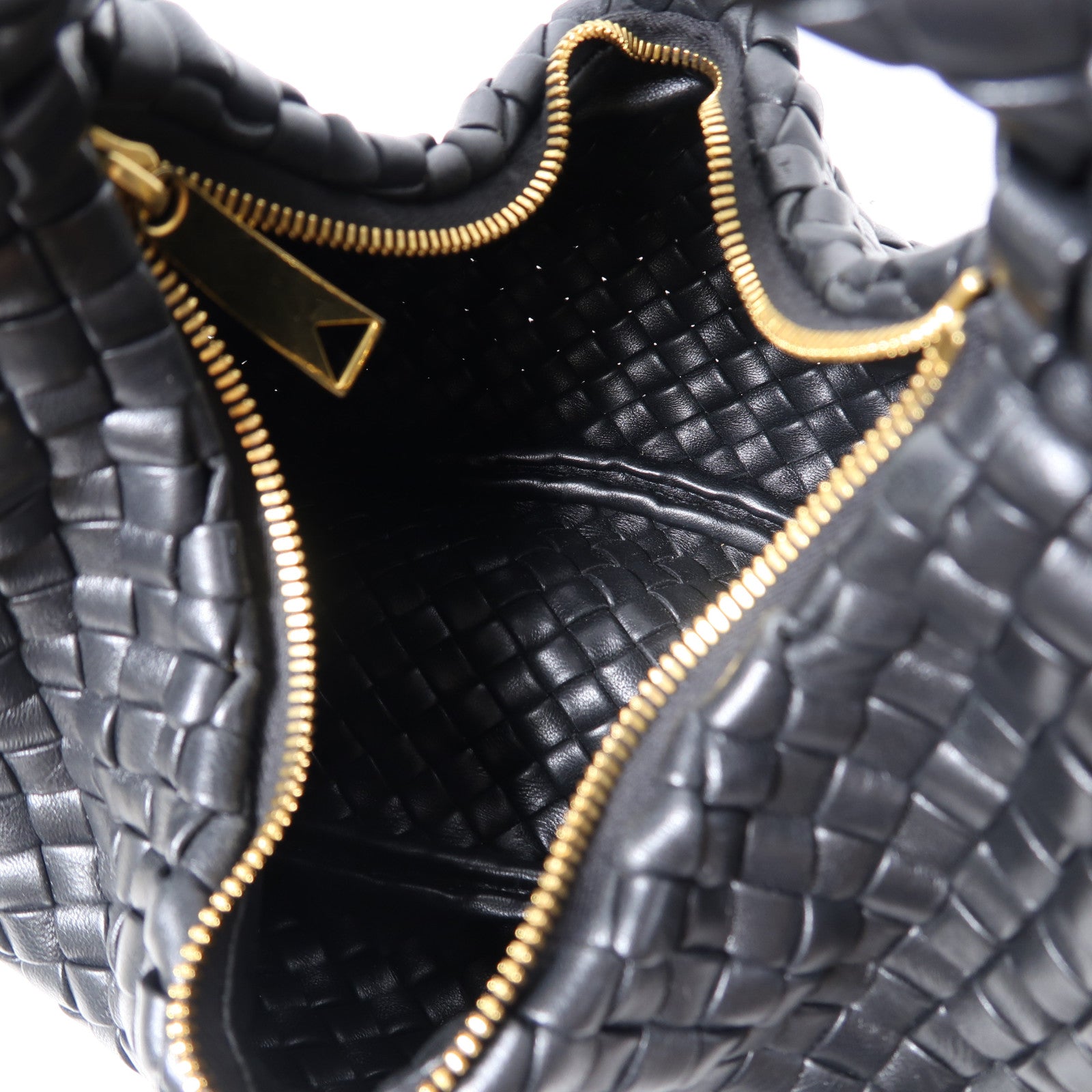 BOTTEGA VENETA 織紋牛皮皮革Hand Bag金扣手挽袋黑色