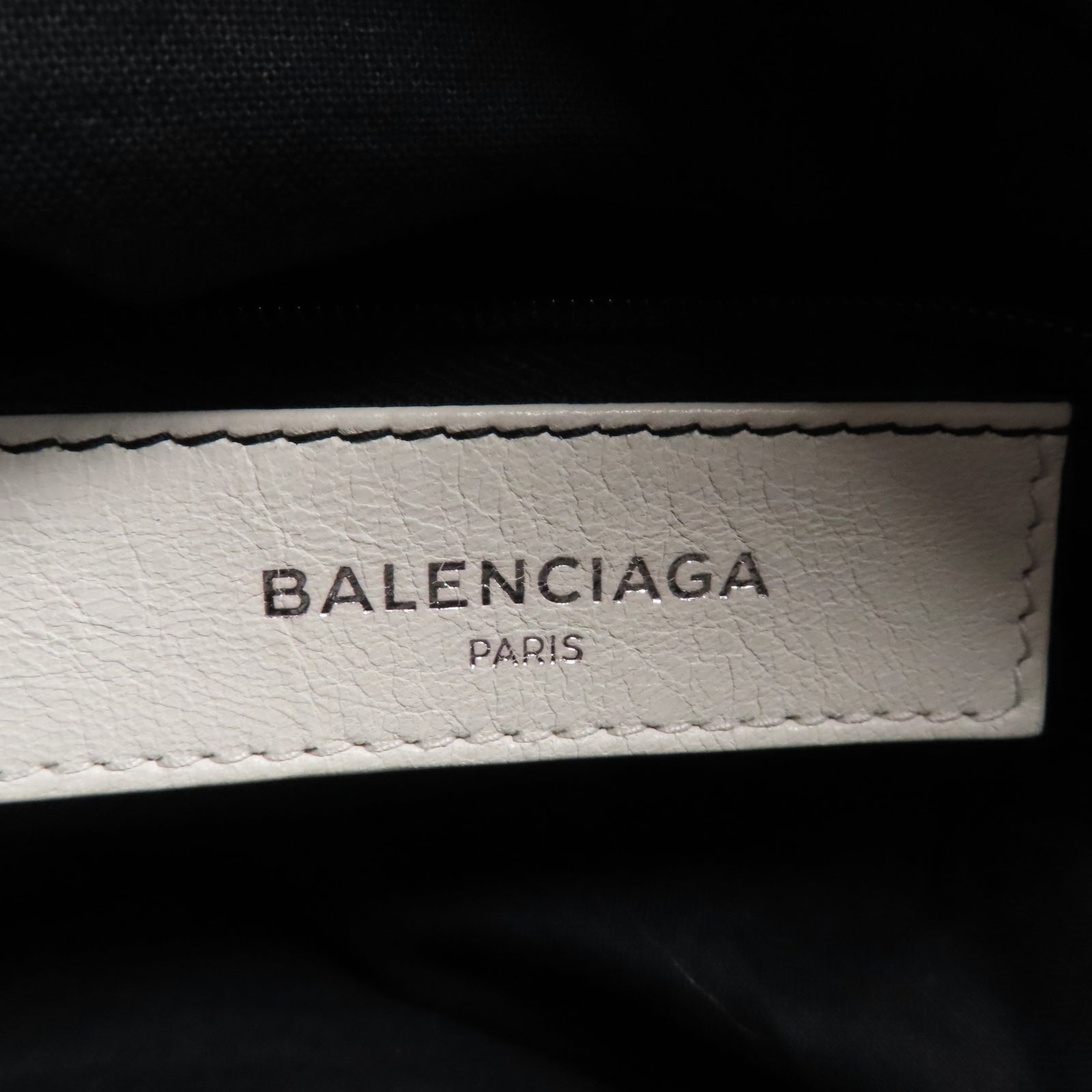 BALENCIAGA 羊皮皮革City銀扣手挽肩背兩用袋白色