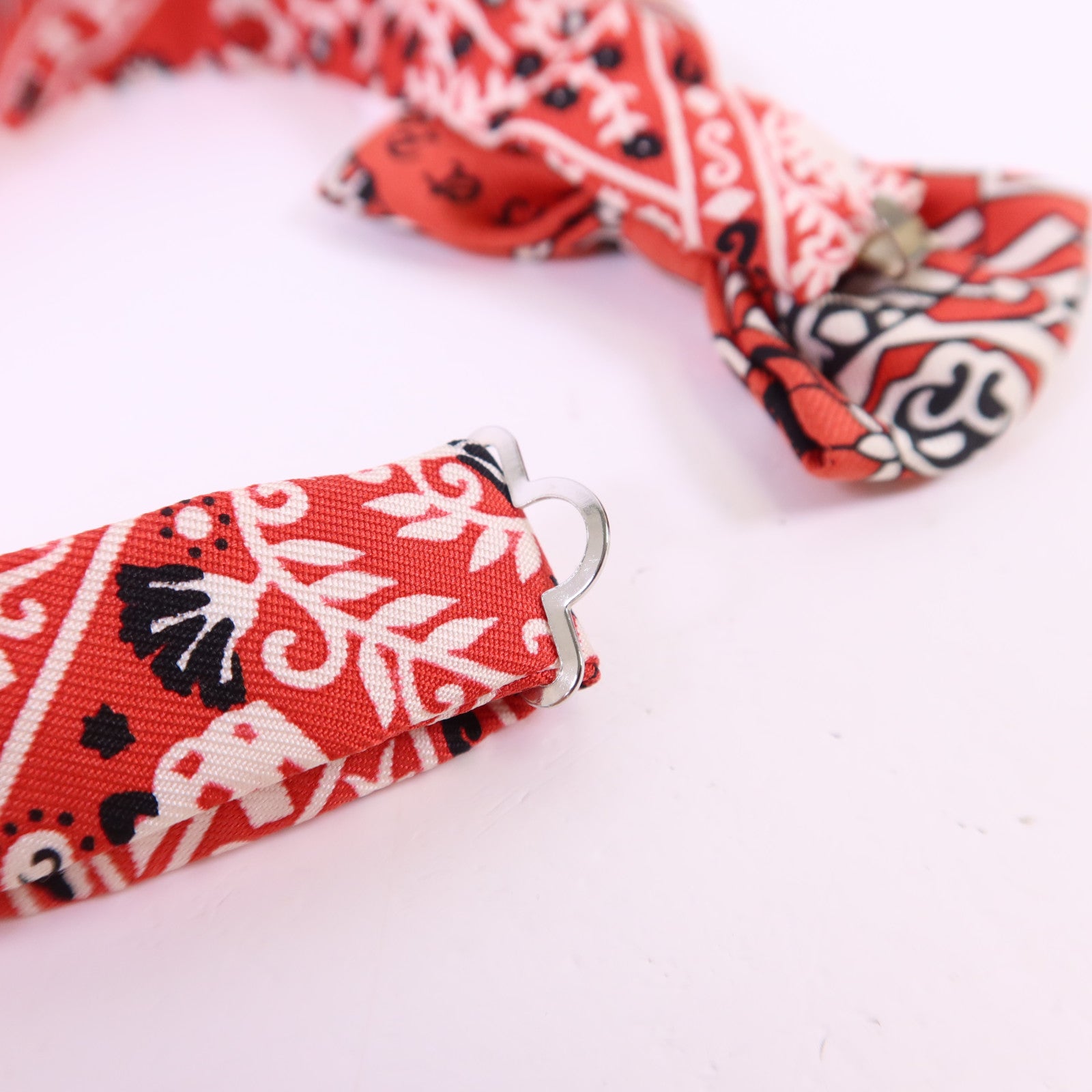 HERMES 【激減優惠】絲質Bow Tie領結