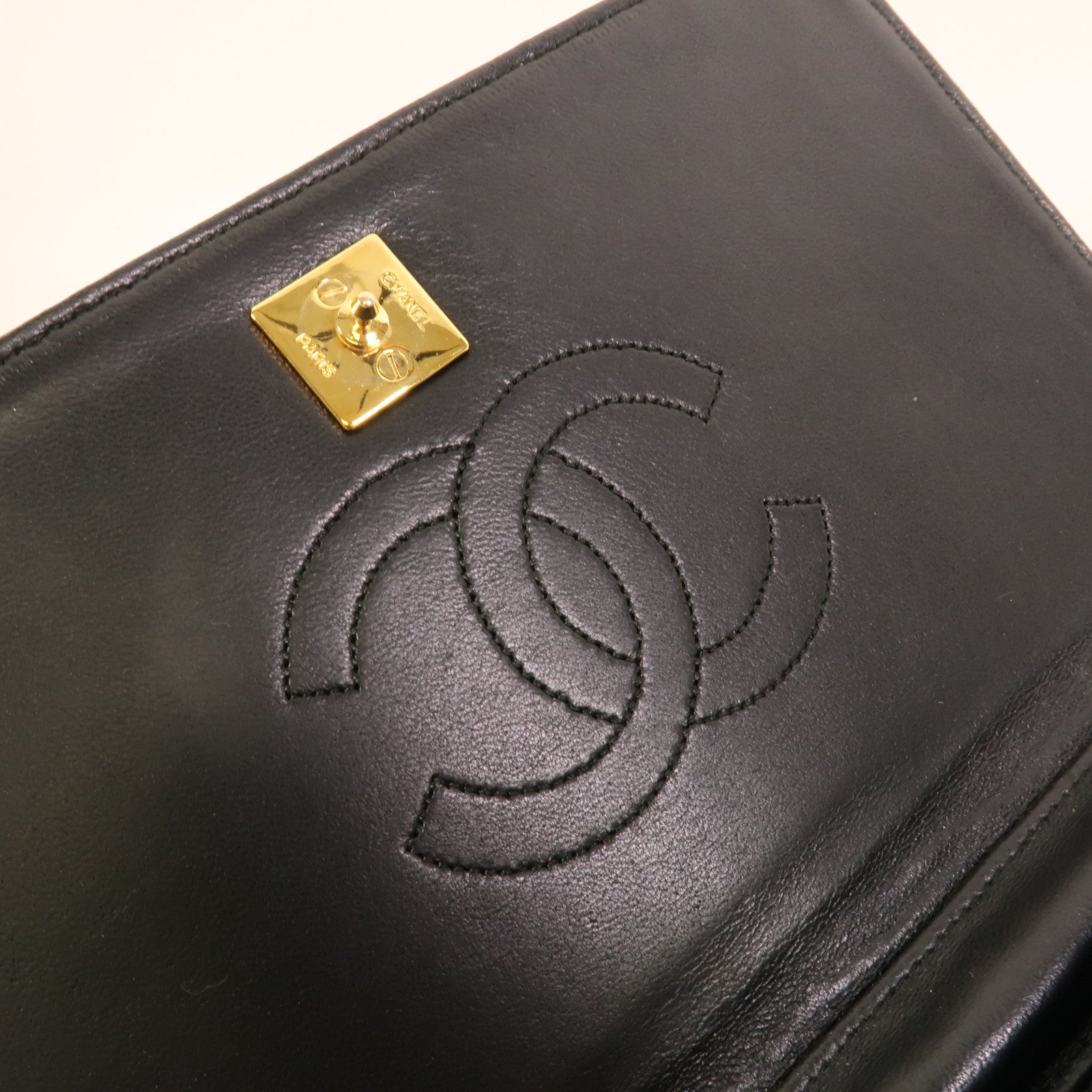 CHANEL 蜥蜴皮革Vintage Chain Shoulder肩背袋