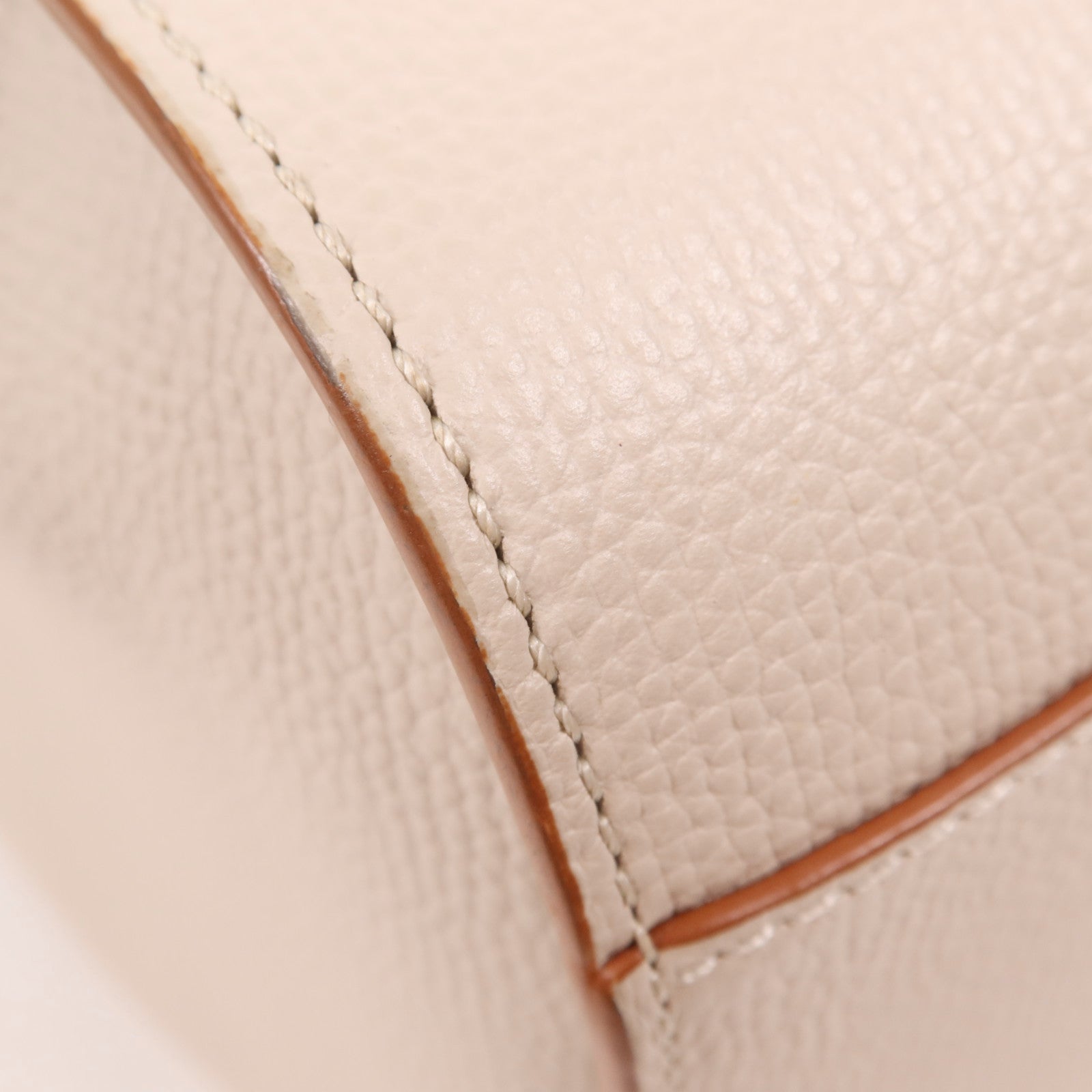 LOEWE 牛皮皮革Mini Hammock金扣手挽肩背兩用袋