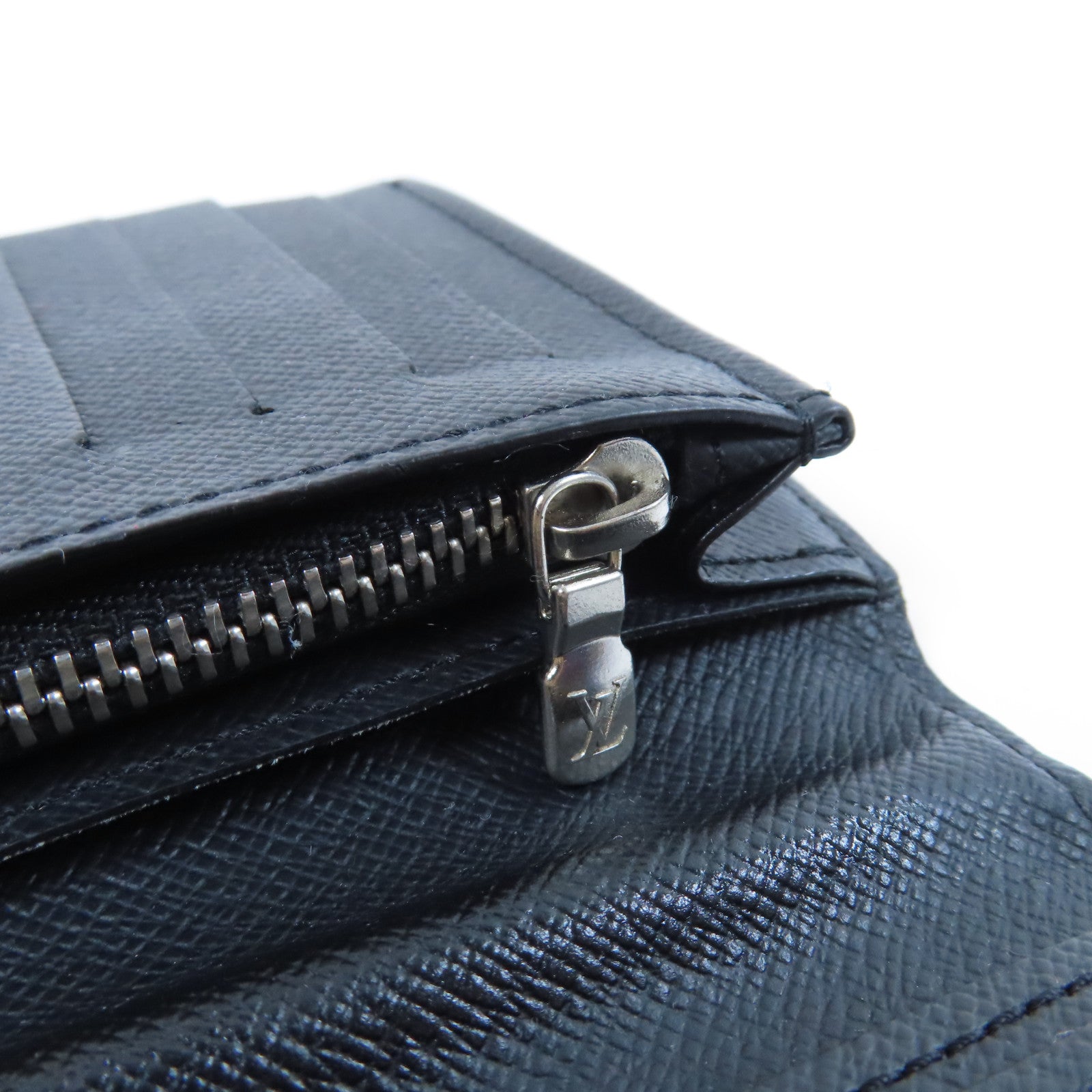 LOUIS VUITTON 【激減優惠】Damier Graphite Brazza銀扣長錢包黑色