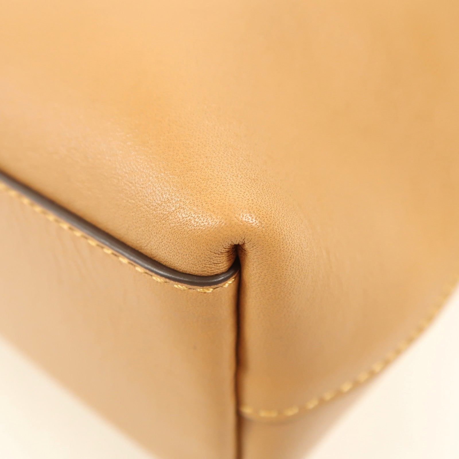 COACH 牛皮皮革Shoulder Bag金扣肩背袋