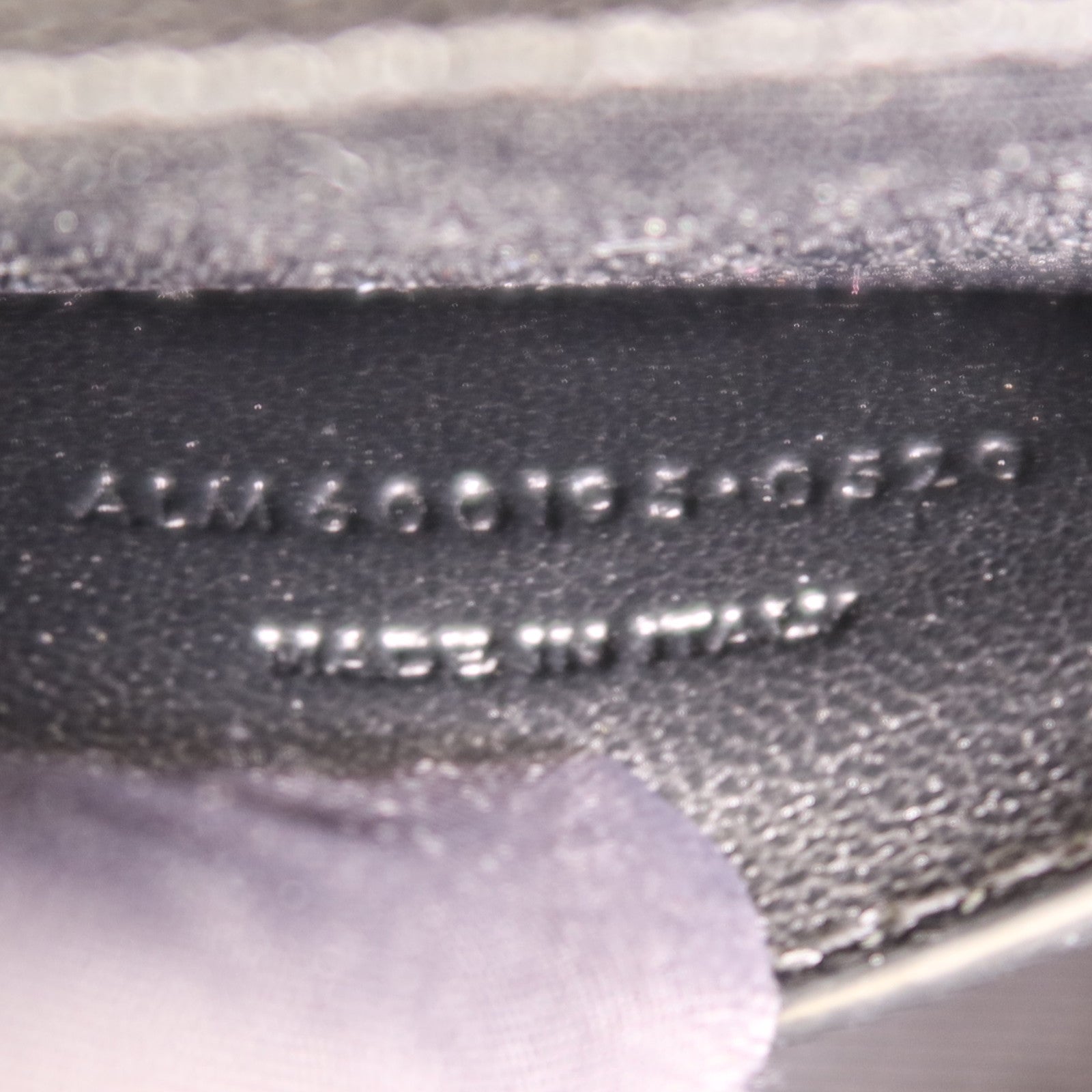 SAINT LAURENT 牛皮皮革Small Envelope金扣鏈帶肩背袋