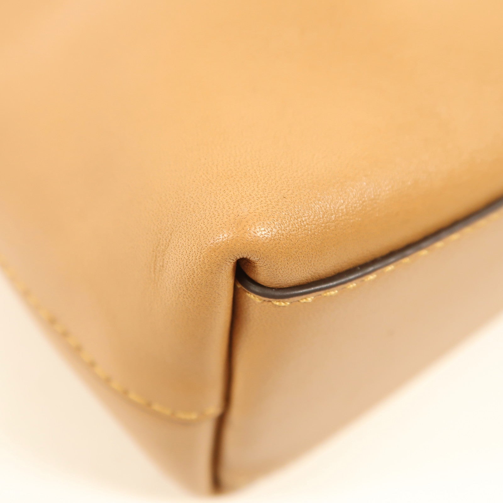 COACH 牛皮皮革Shoulder Bag金扣肩背袋