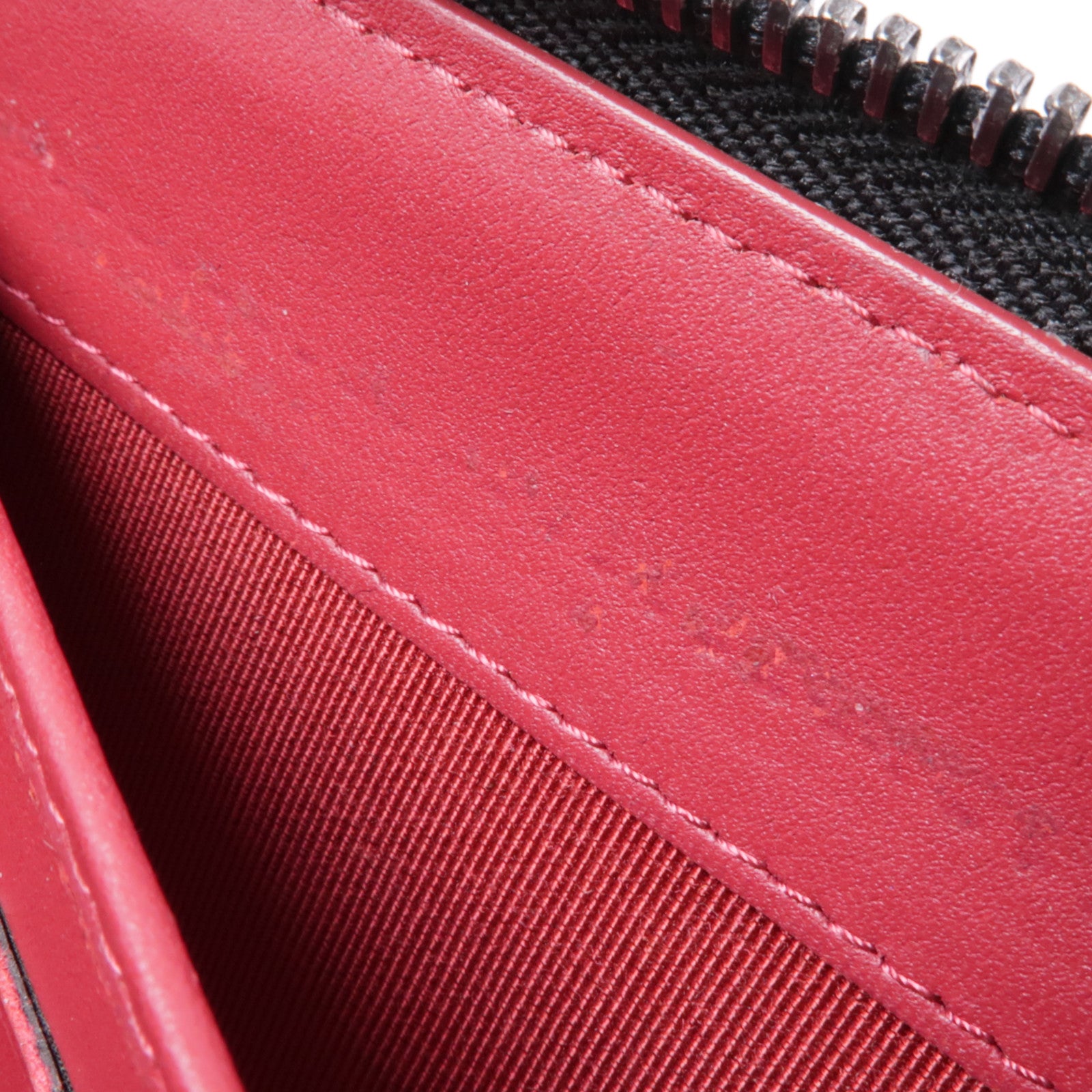 CHANEL 【激減優惠】牛皮皮革Zippy Long Wallet銀扣長錢包