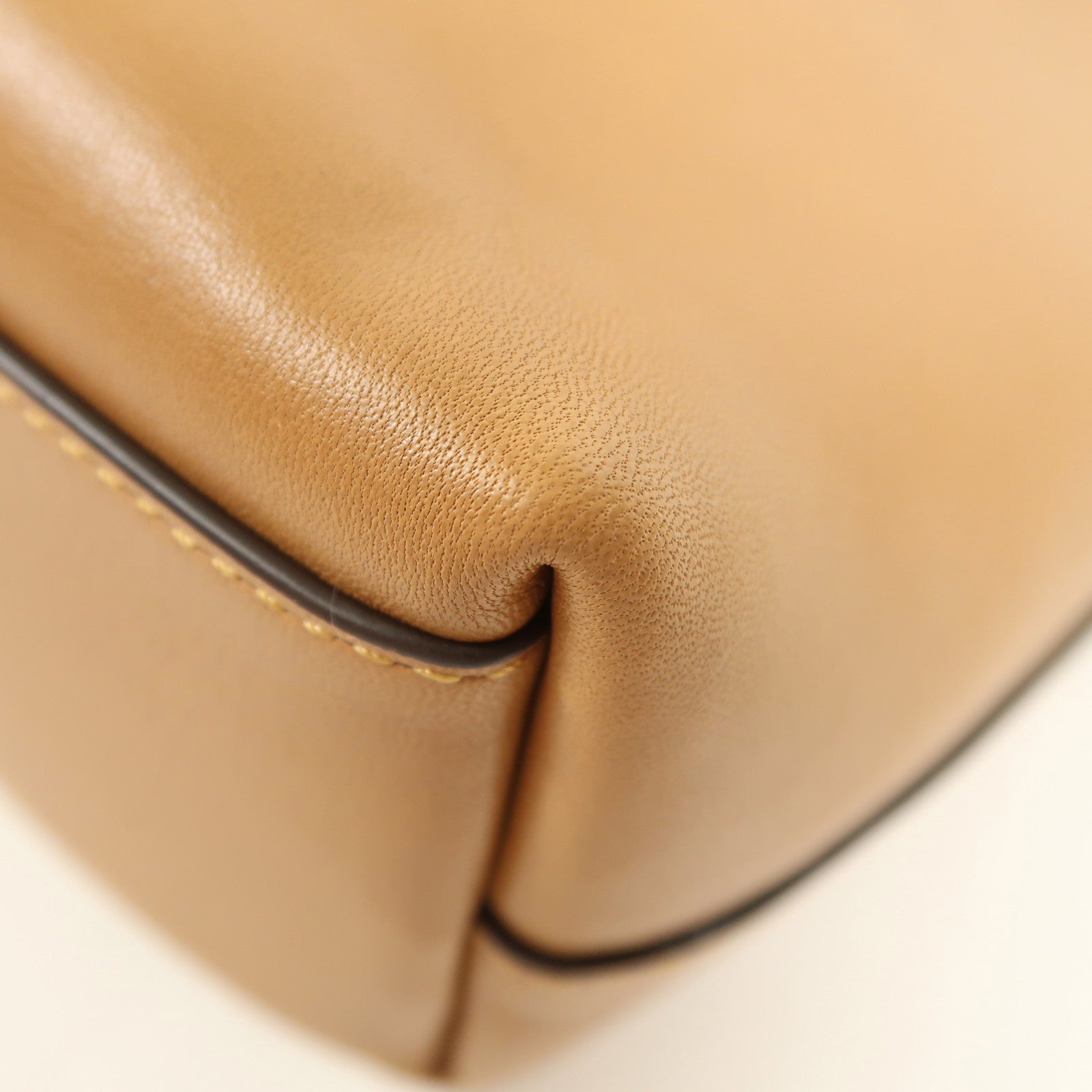 COACH 牛皮皮革Shoulder Bag金扣肩背袋