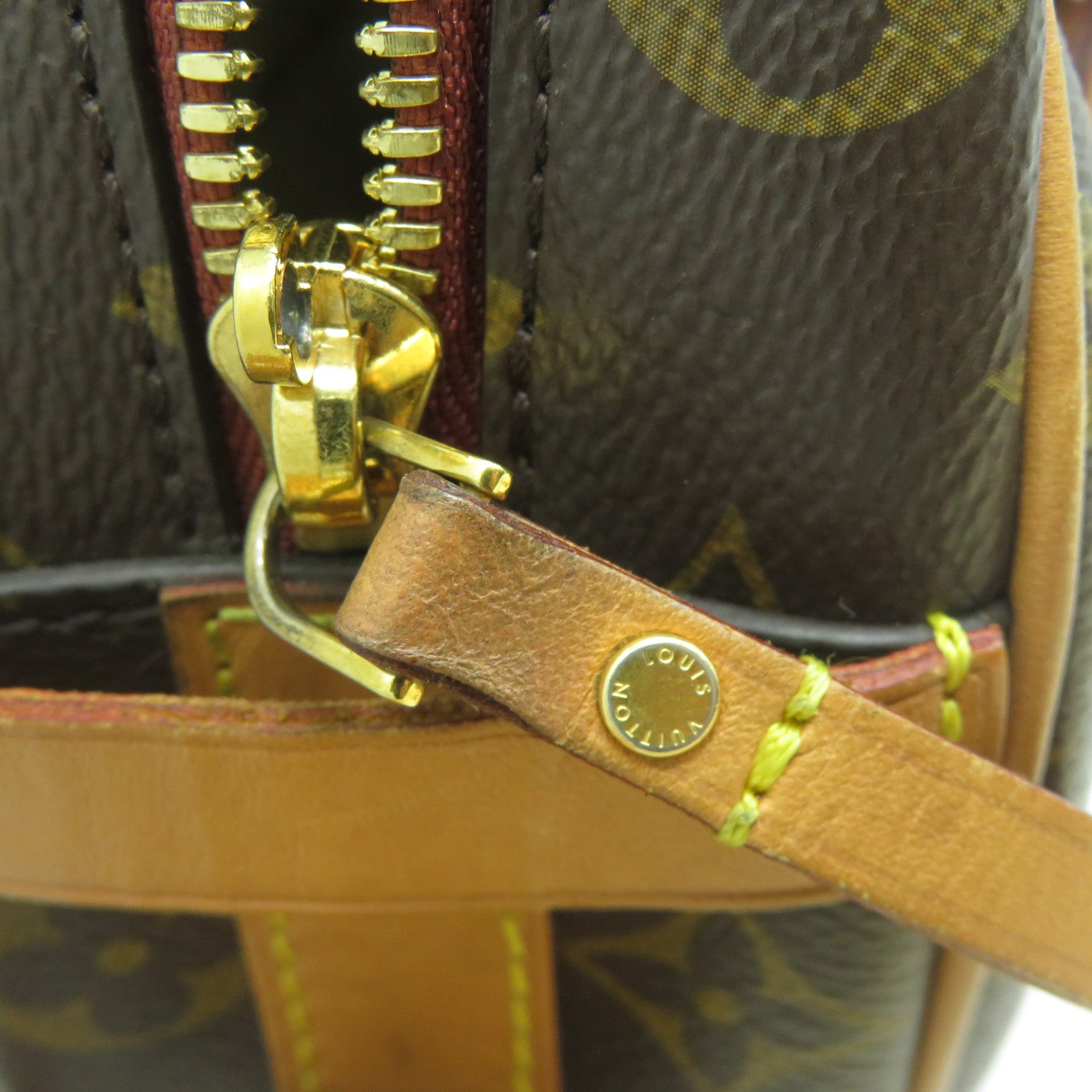 LOUIS VUITTON 【激減優惠】Monogram Boite Chapeau Souple MM金扣肩背袋啡色