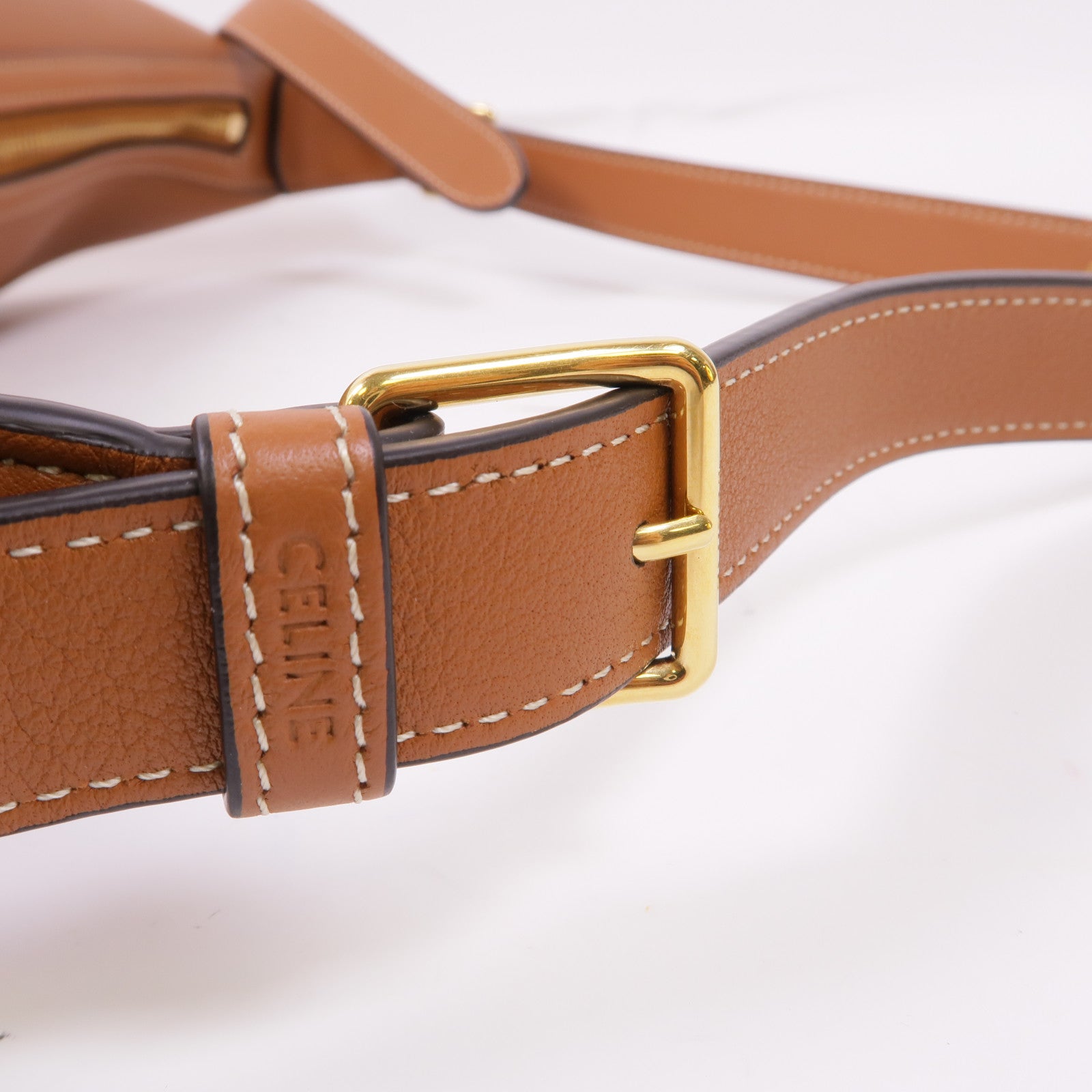 CELINE 牛皮皮革Heloise Bag金扣肩背袋