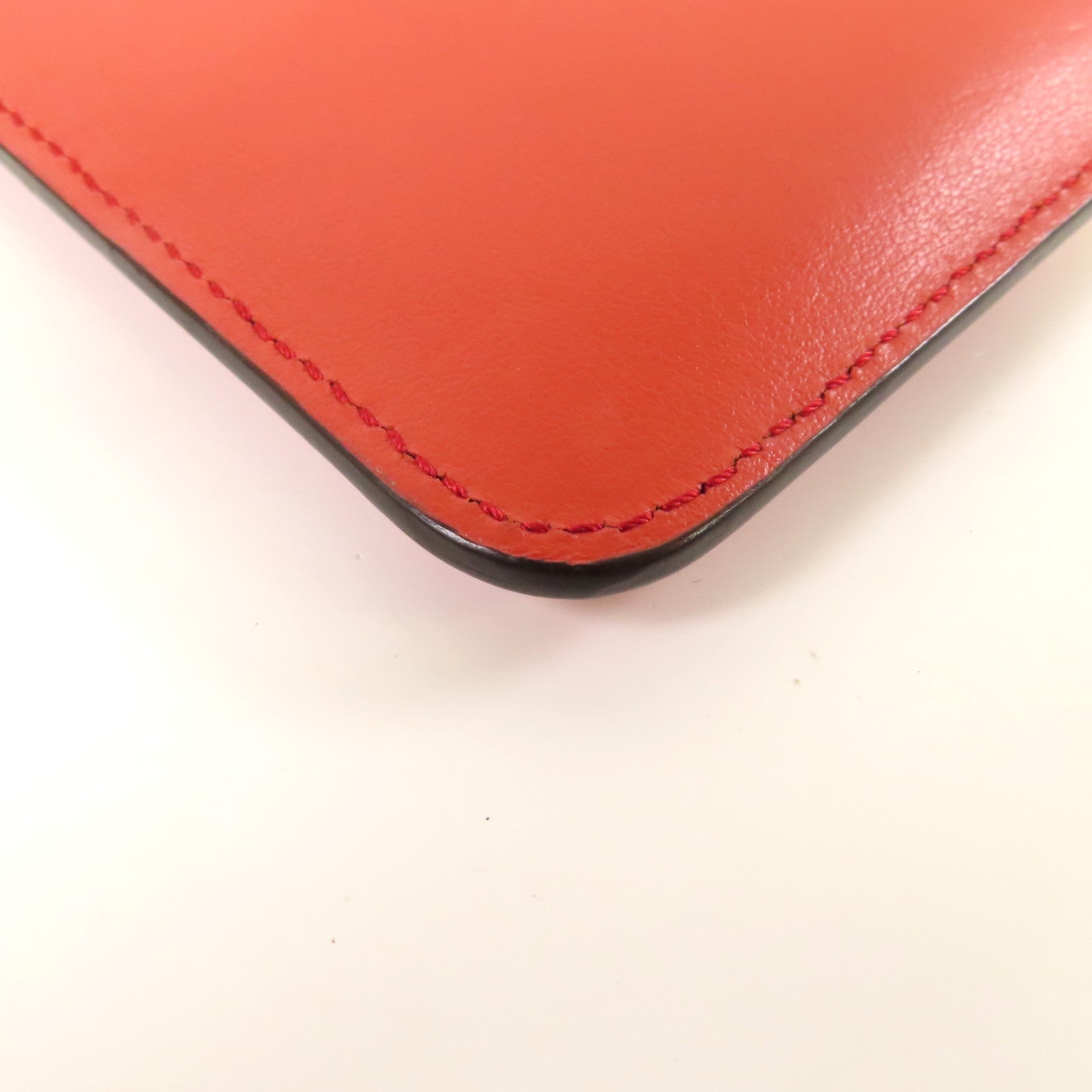 FENDI 【激減優惠】皮革Pouch銀扣手拿包紅色