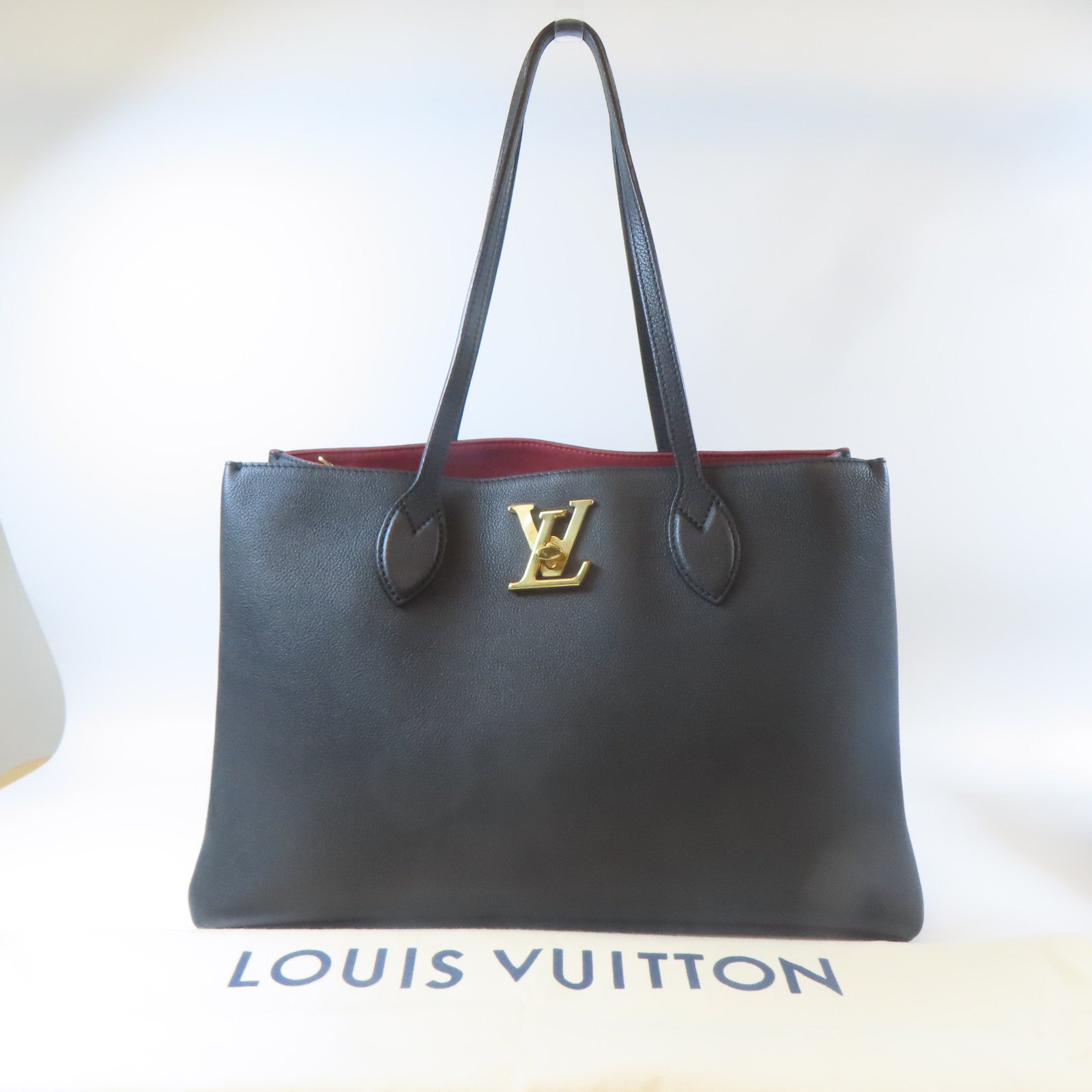 LOUIS VUITTON 【激減優惠】牛皮皮革Lockme Tote金扣肩背袋黑色