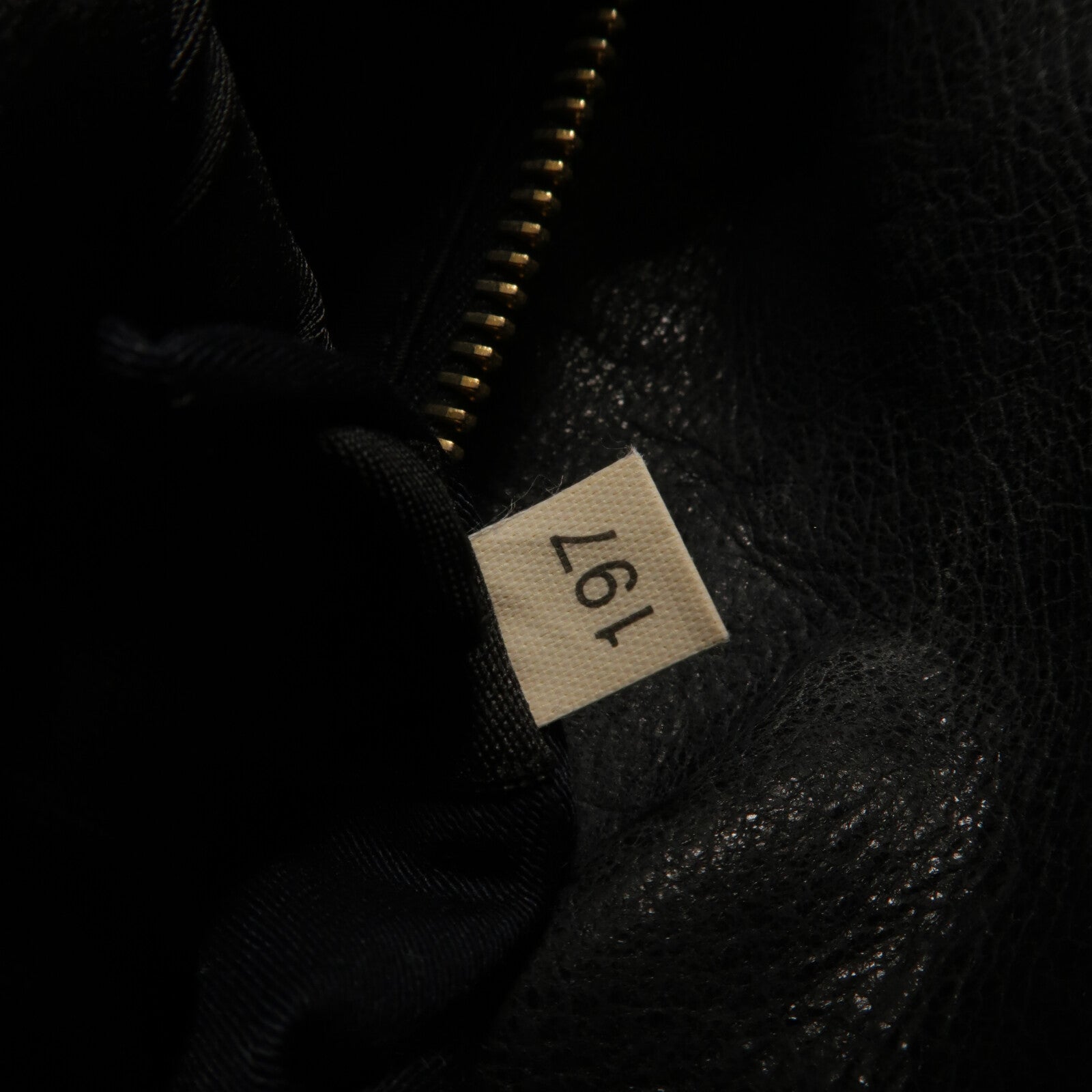 Miu Miu 牛皮皮革Shoulder Bag手挽肩背兩用袋
