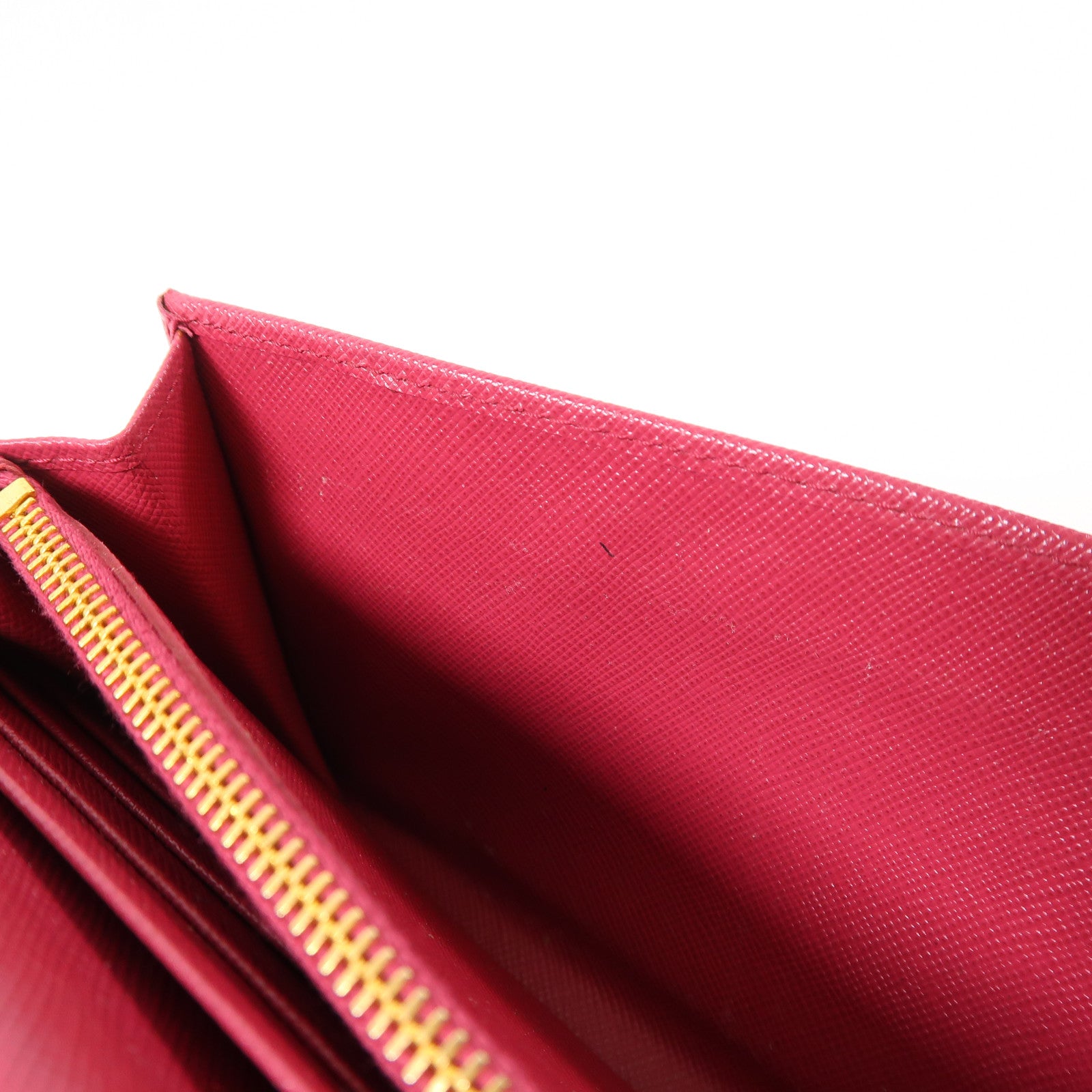 PRADA GHW Long Wallet Calfskin Leather Red