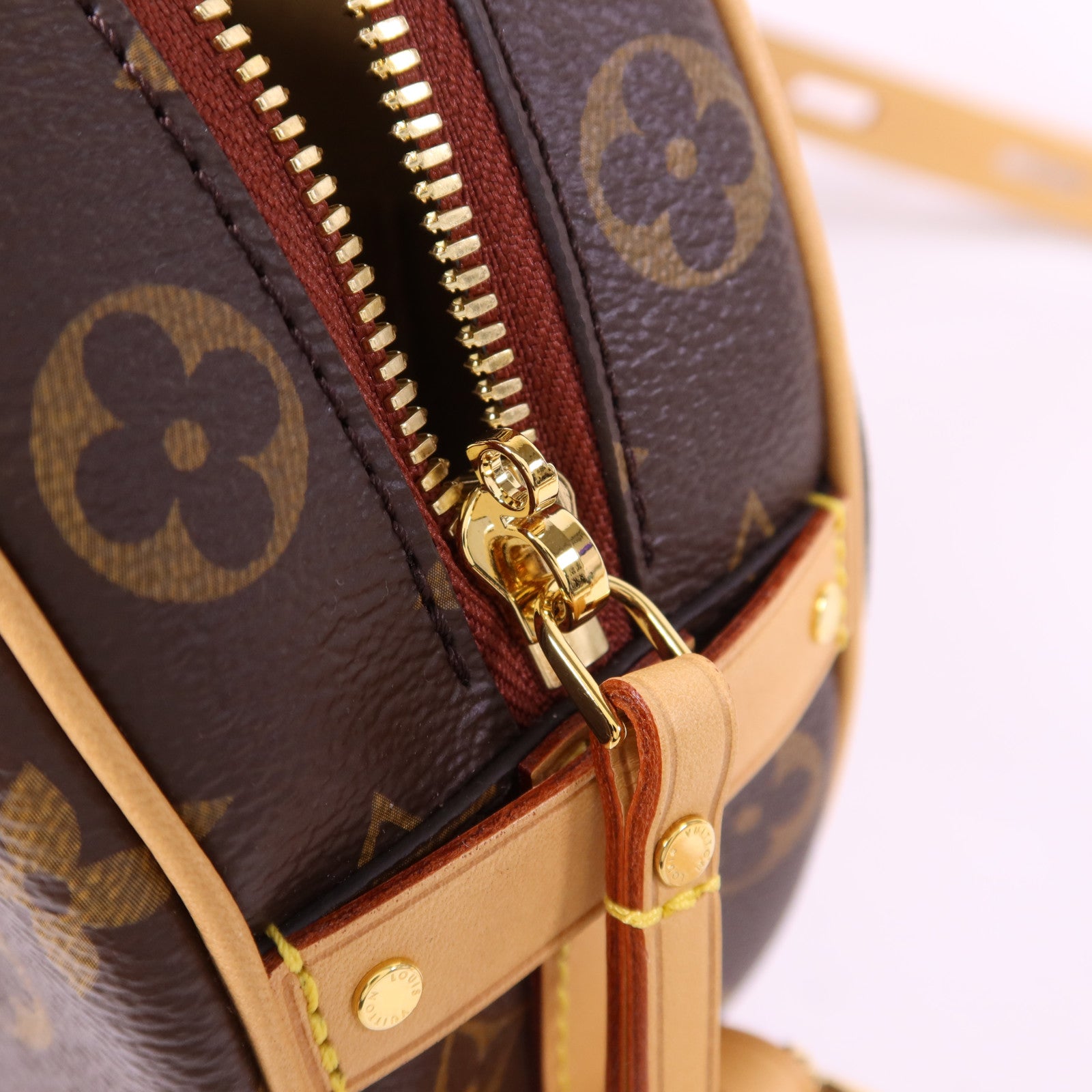 LOUIS VUITTON Monogram Boite Chapeau Souple金扣肩背袋棕色