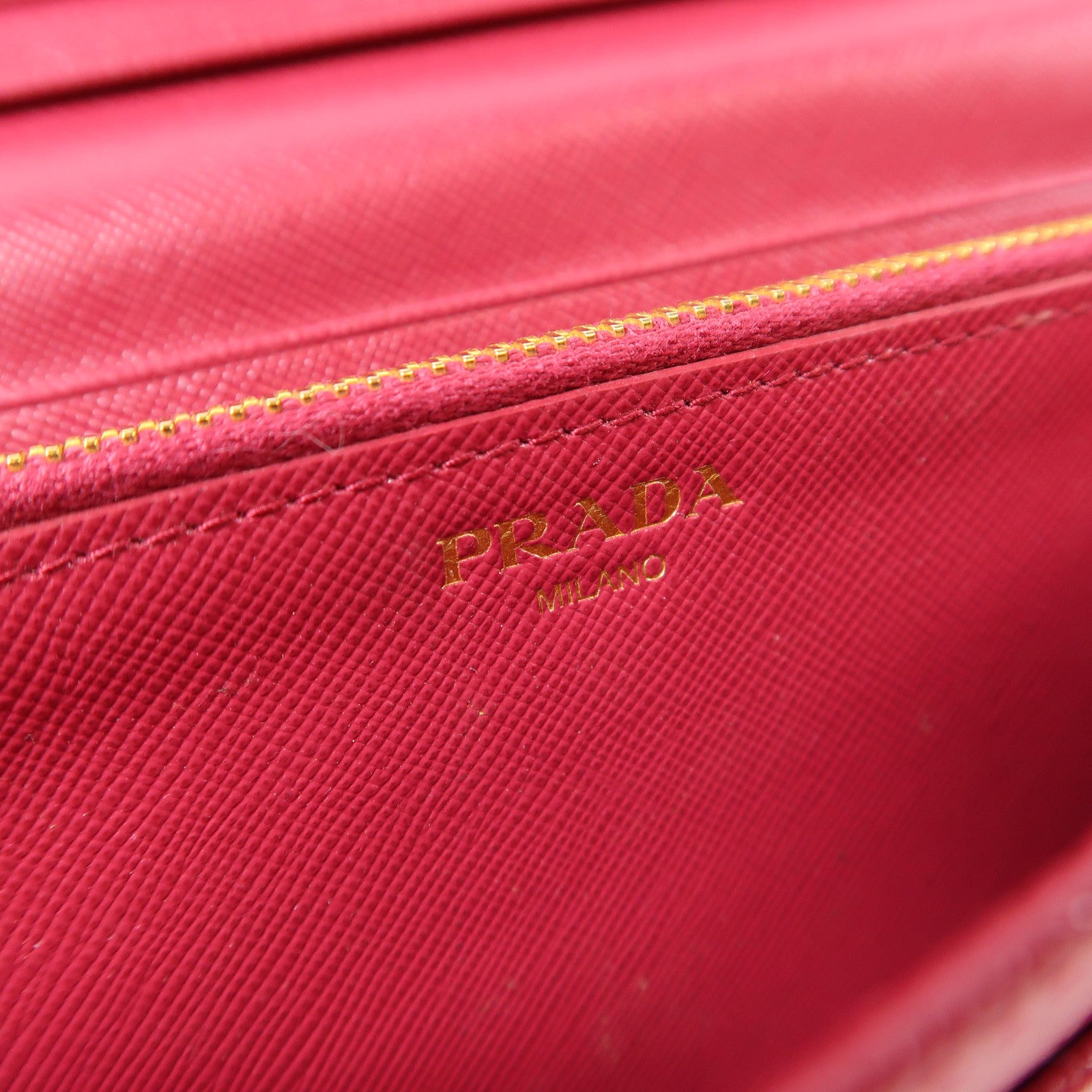 PRADA GHW Long Wallet Calfskin Leather Red