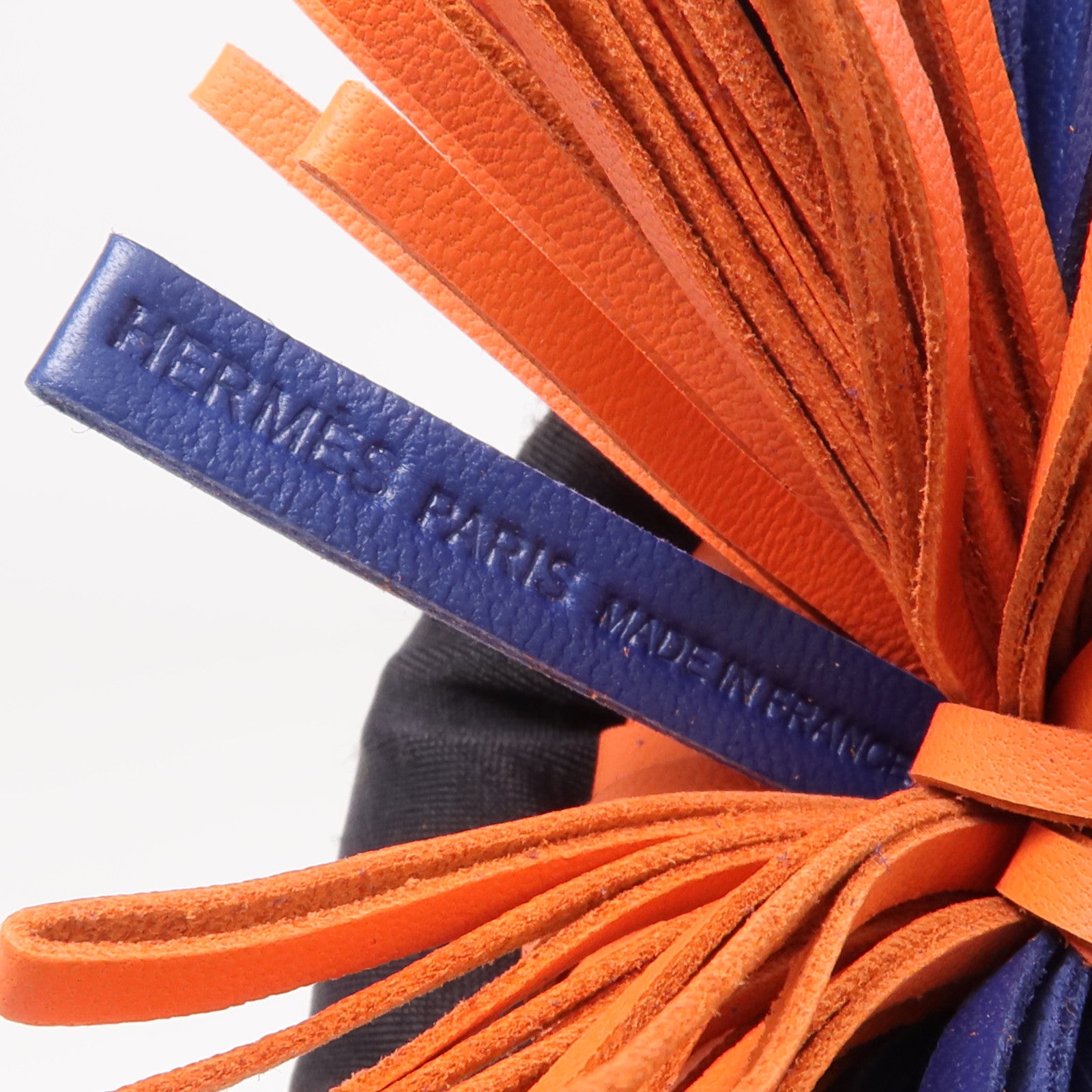 HERMES Milo羊皮皮革Carmen Charm銀扣掛飾
