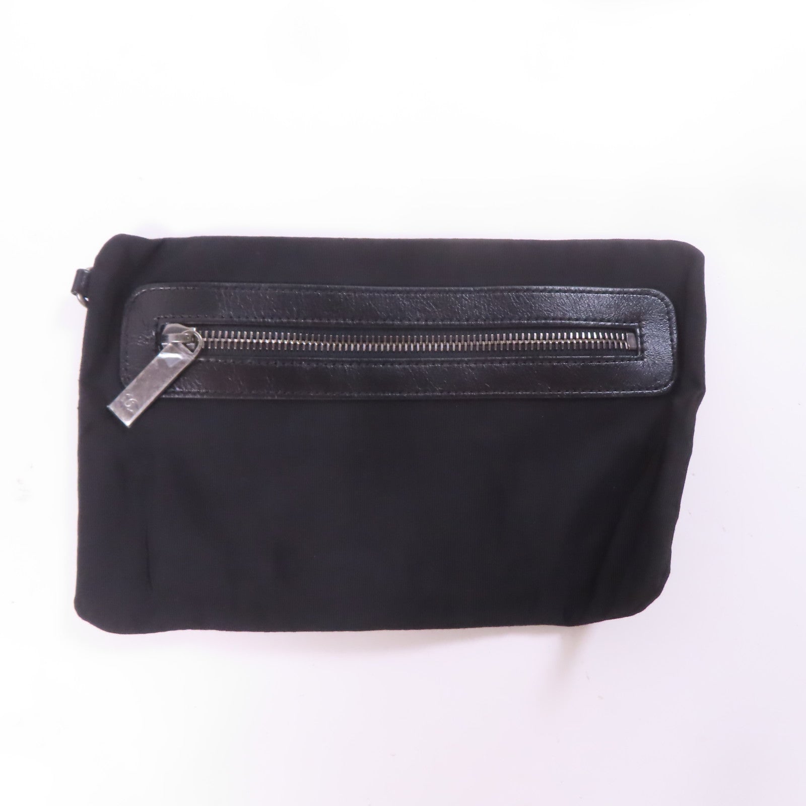 CHANEL 牛皮皮革Chesterfield Backpack銀扣背包黑色